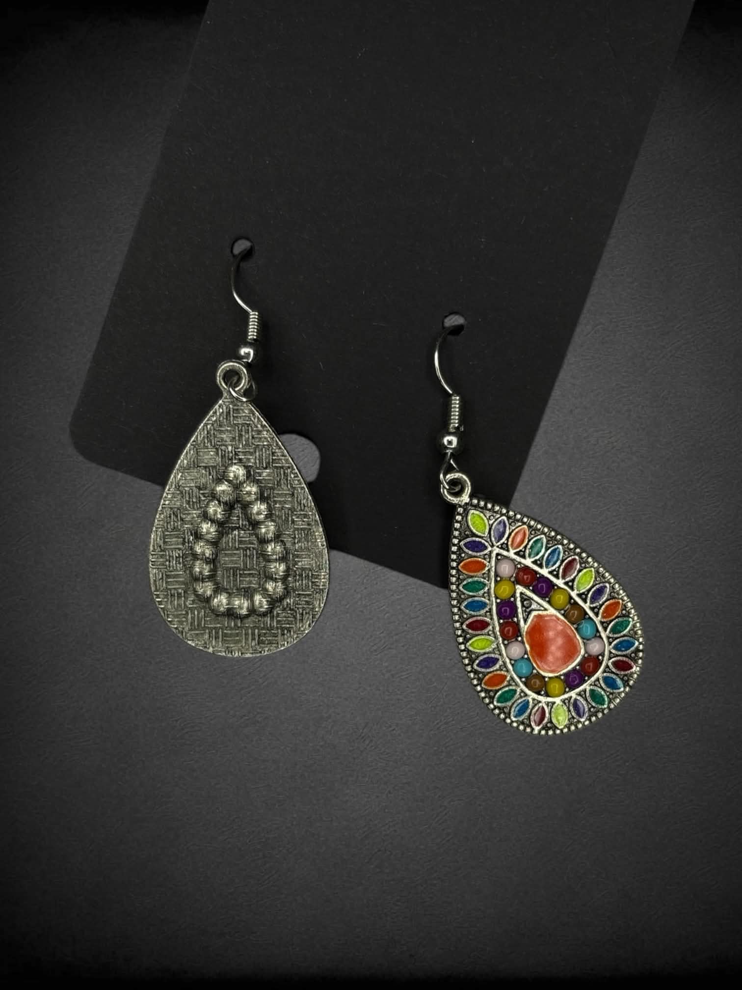 Colorful tear-drop earrings with beaded pattern