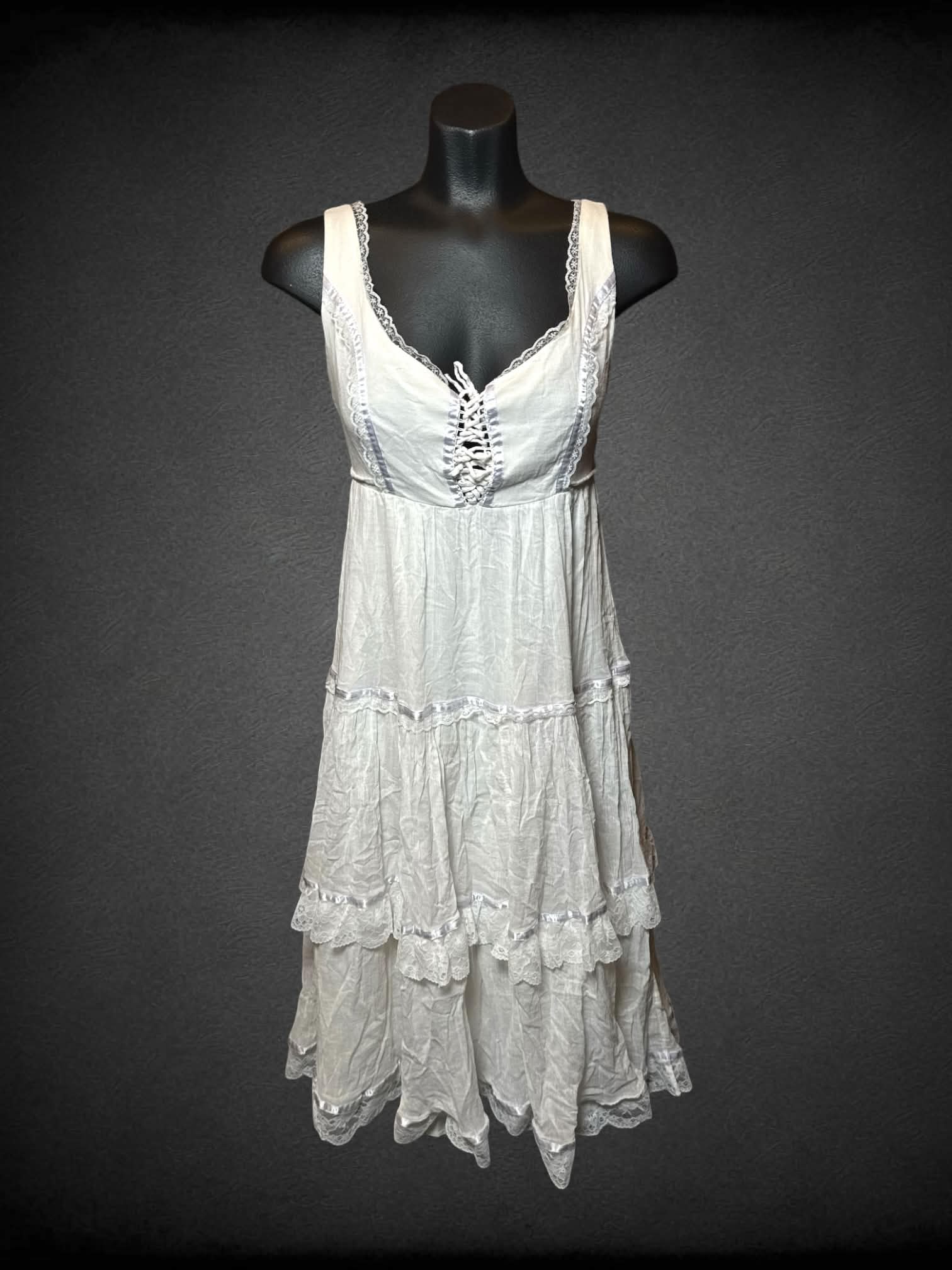 S Unif white ruffle sun dress, with zipper on back, and lace trimming