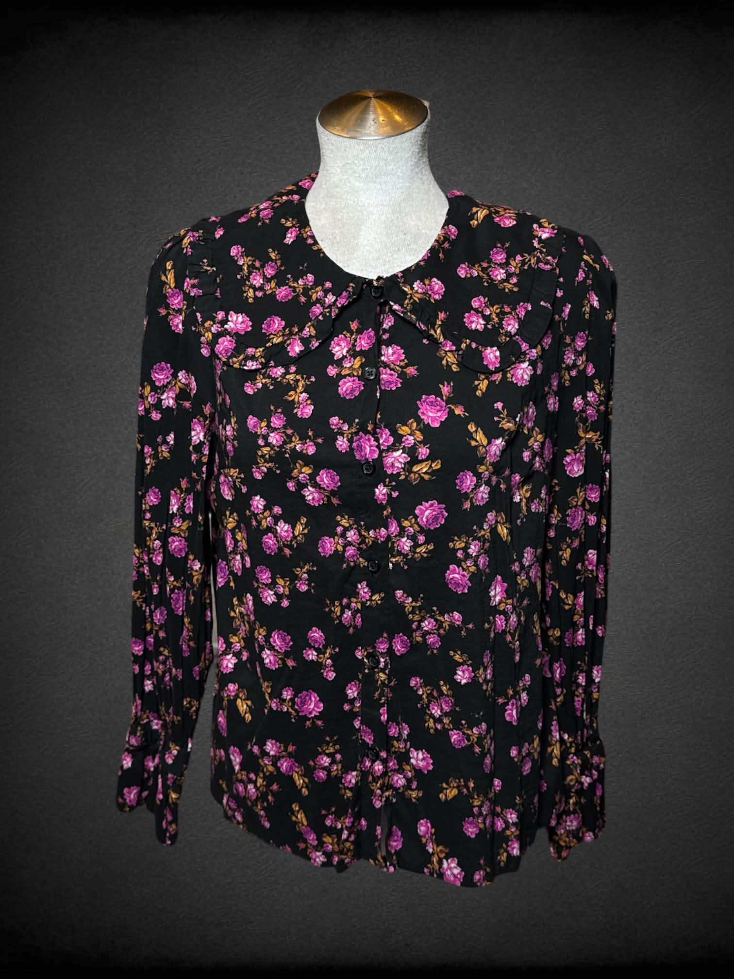 L Who What Wear black button-up blouse with pink floral pattern, and Peter Pan collar