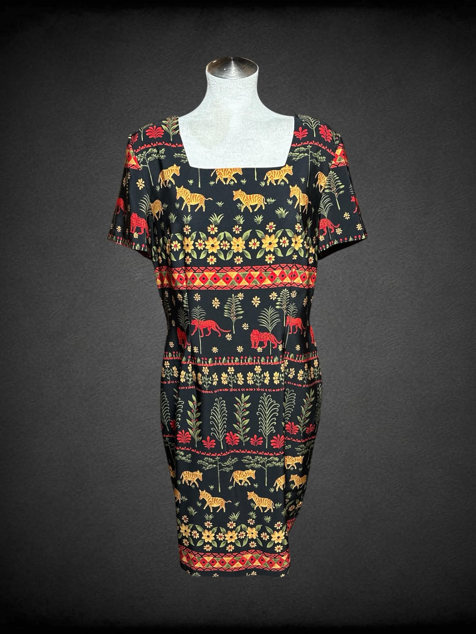 L Sag Harbour vintage black dress with floral and animal print, and zipper on the back