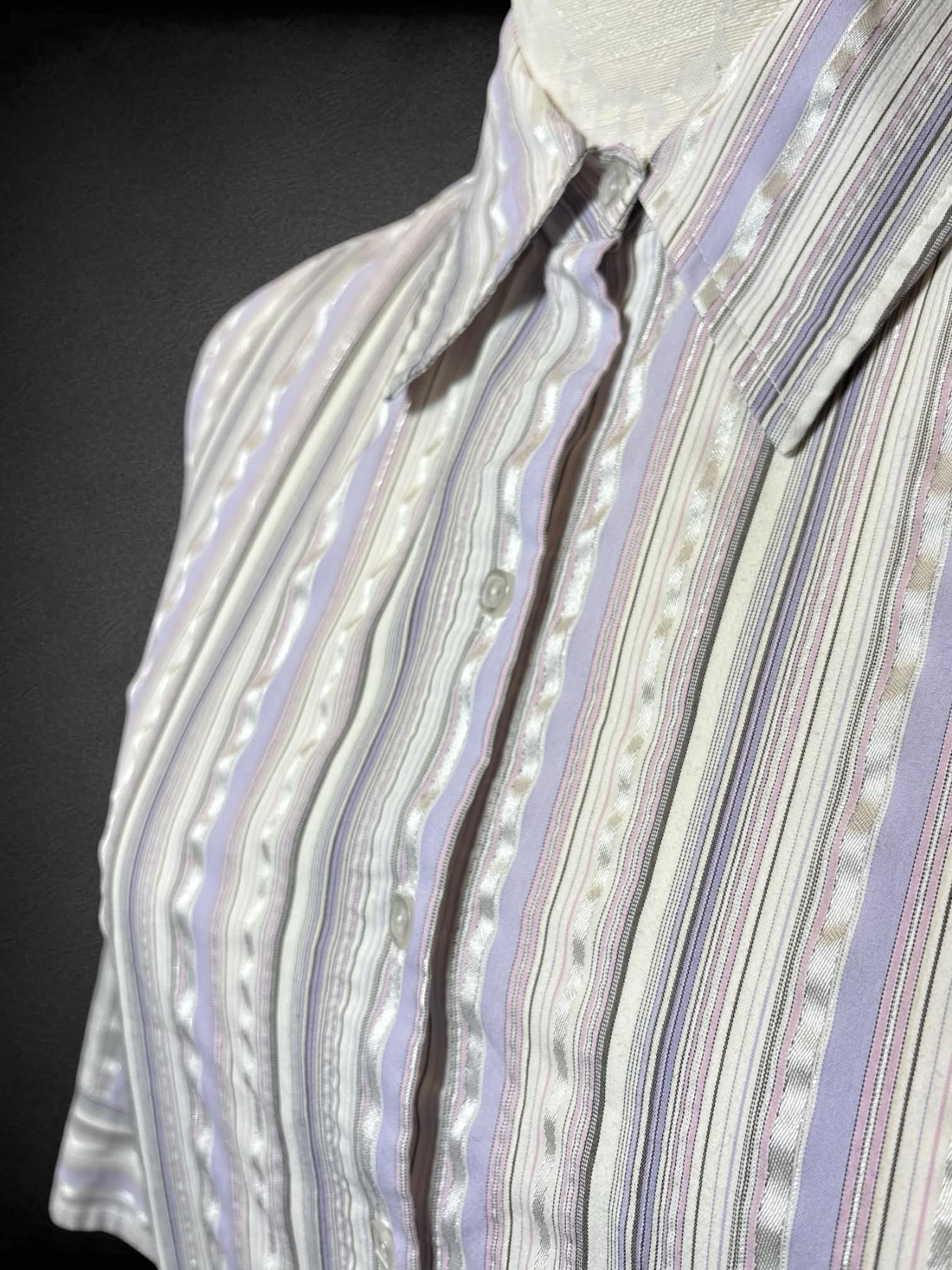 XL Apt 9 half-sleeve white button up with pastel purple & pink stripes