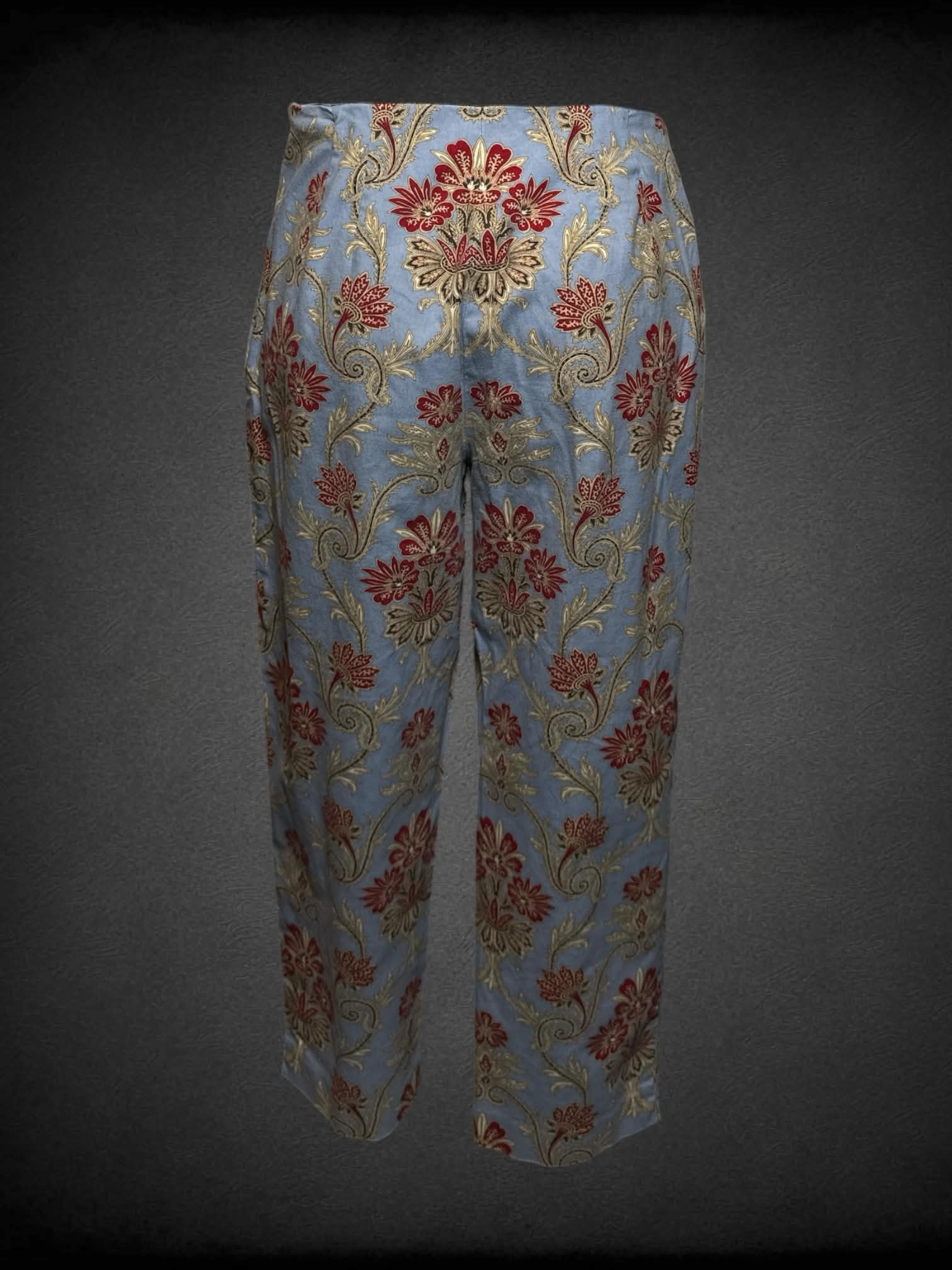 L Talbots vintage light blue pants with red ornamental floral pattern and zipper on side