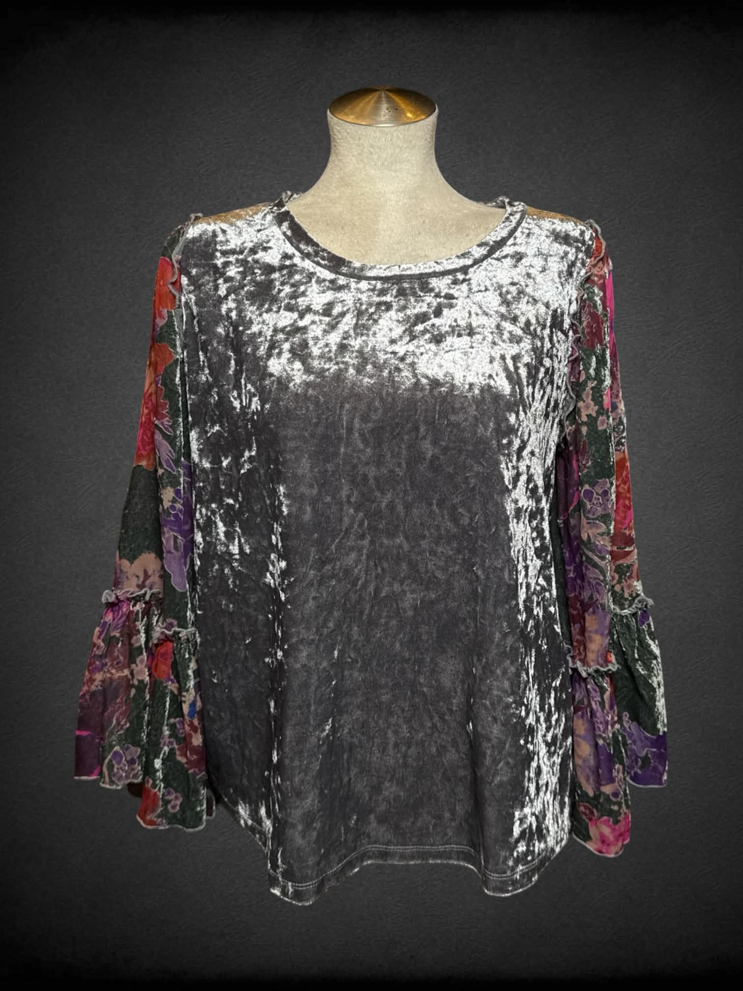 L Mystree grey crushed velvet-like top with long sheer floral sleeves