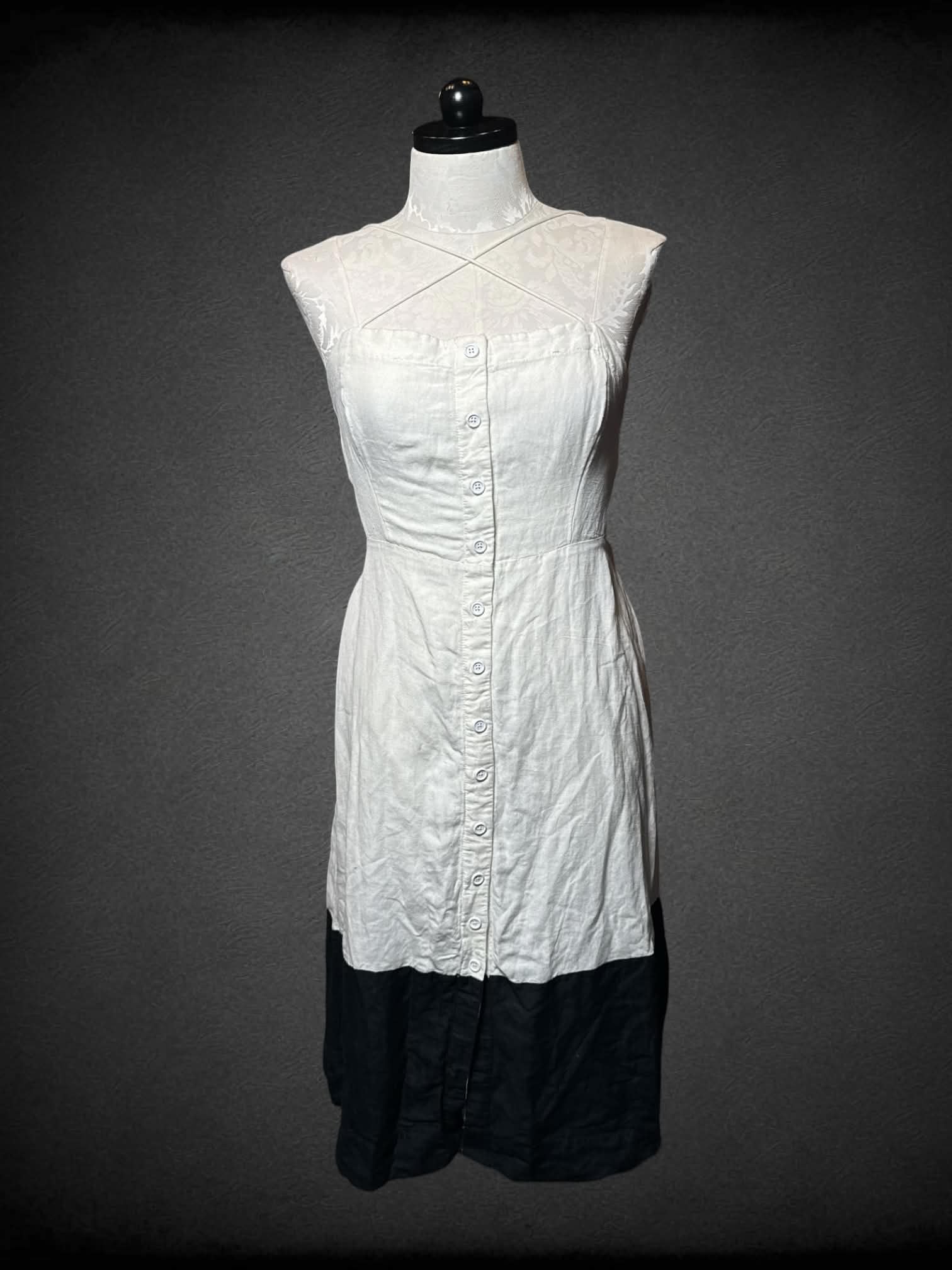 XL Anthropologie NWT white button-up dress with cross straps, shirred back and black trim