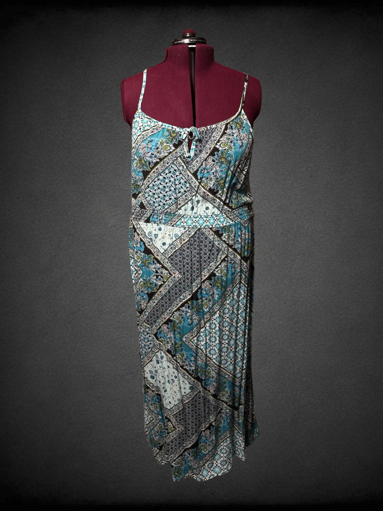2X Faded Glory blue sundress with patch-like decorative pattern and stretch waist $