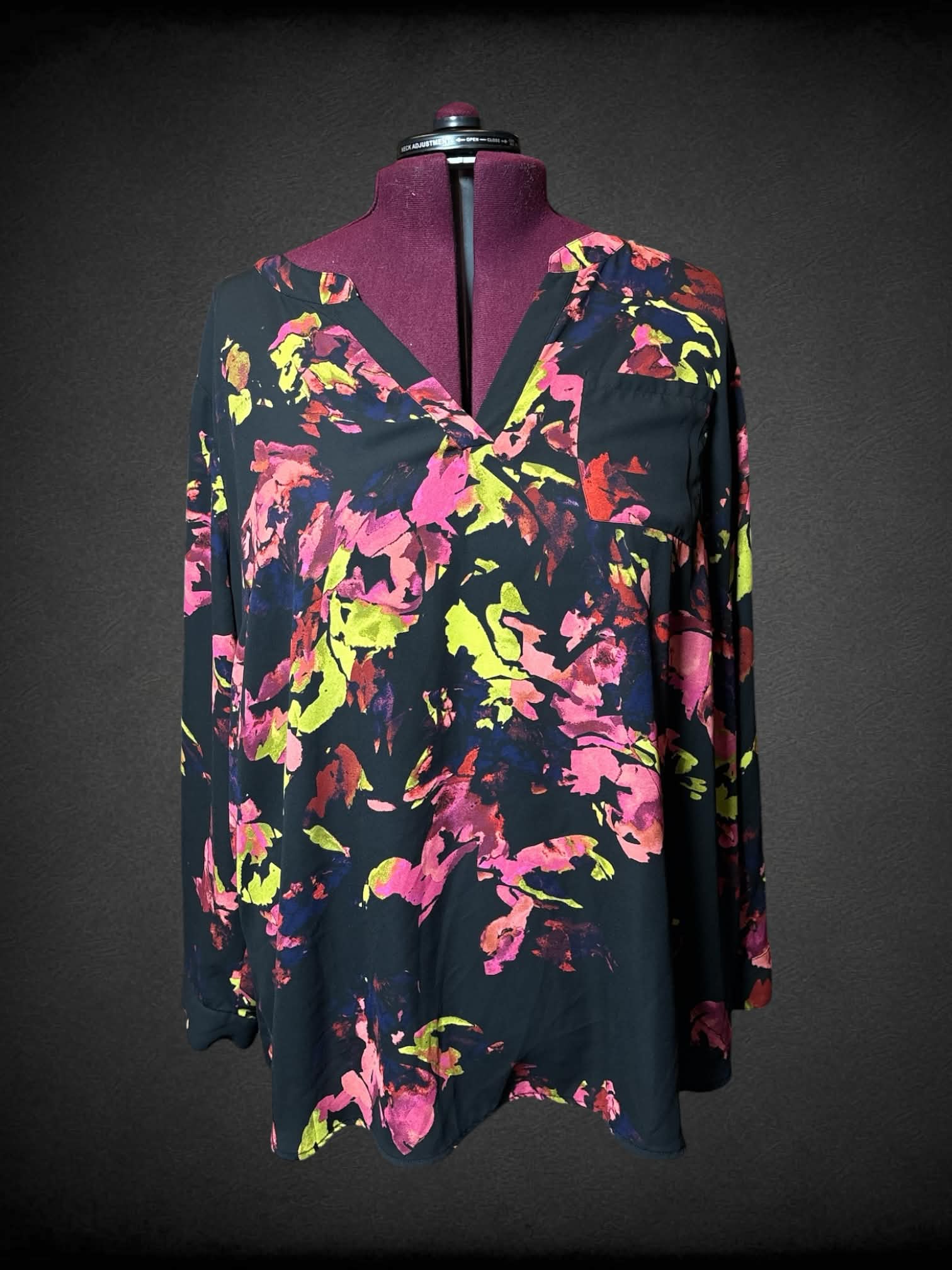 3X Ava Viv black long-sleeve blouse with pink & green floral pattern, and front pocket