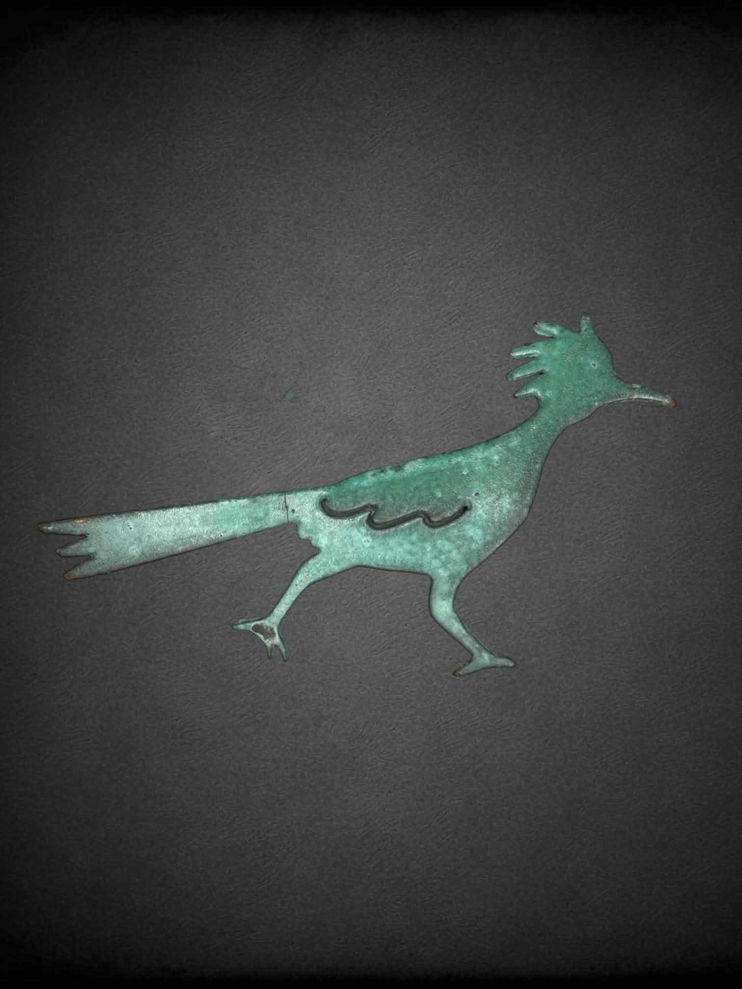 Green decorative metal bird