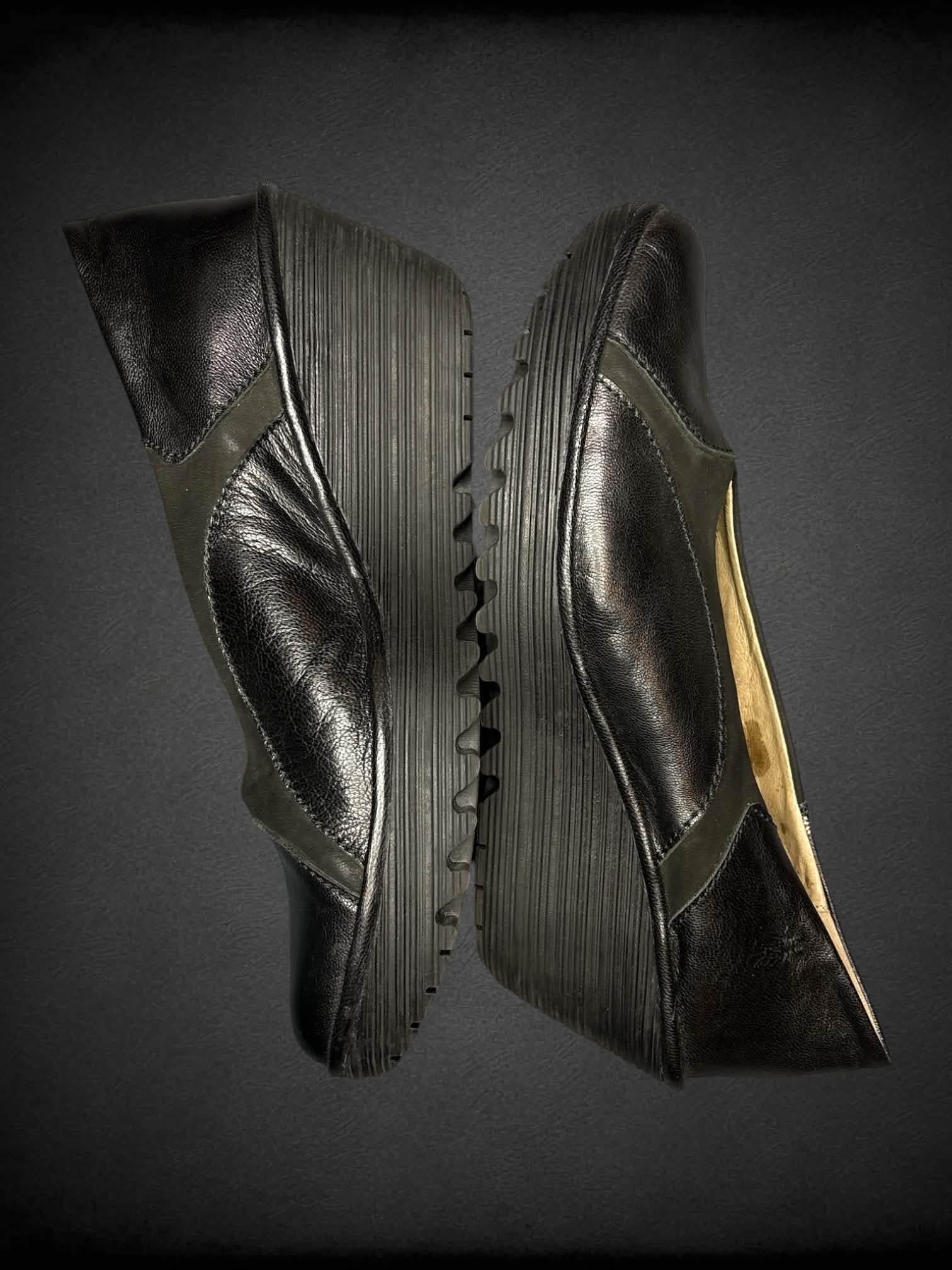 Size 43 Fly London black leather wedge heel shoes