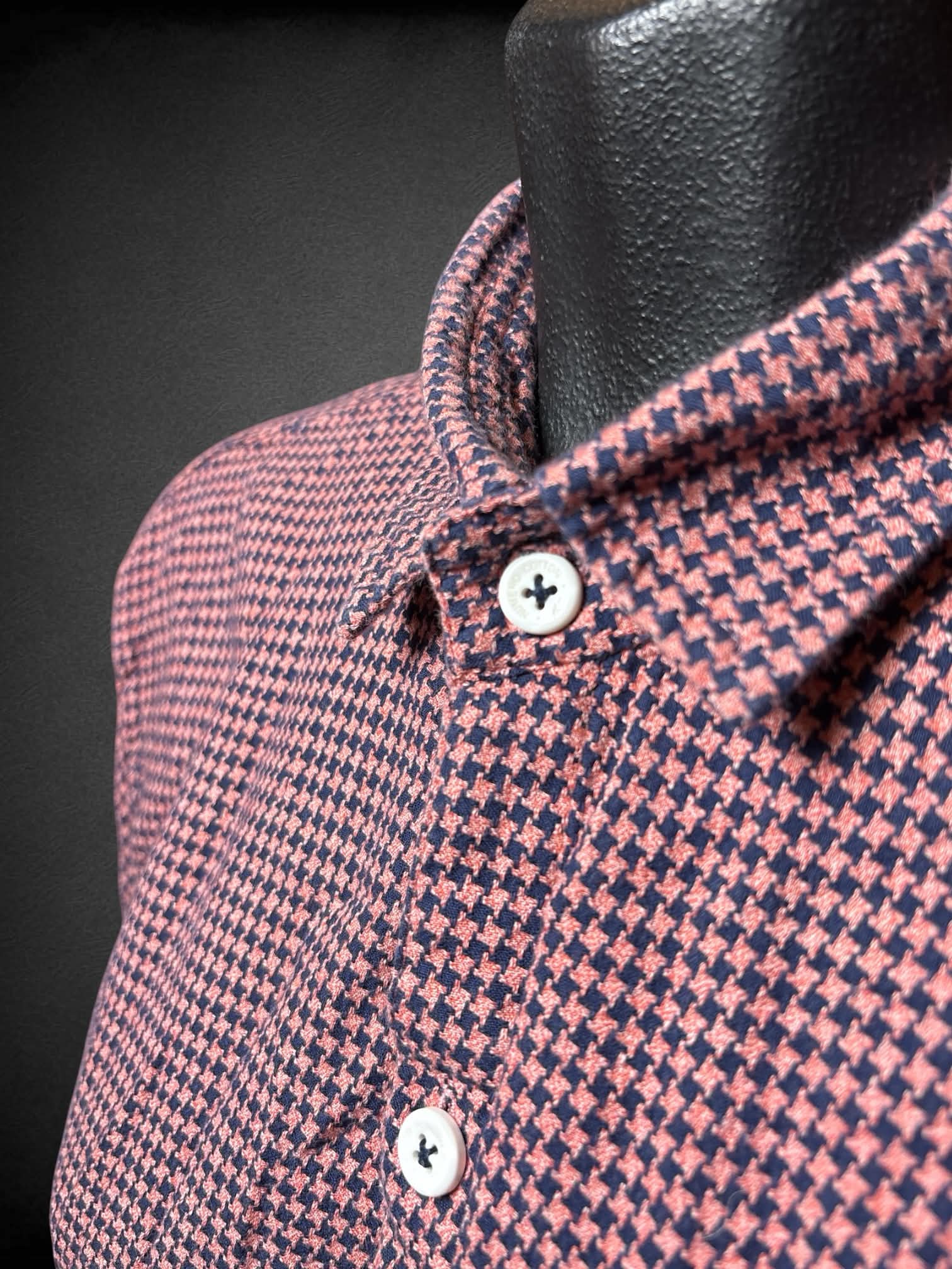 M Numero Cotton pink & navy button-up shirt with houndstooth pattern