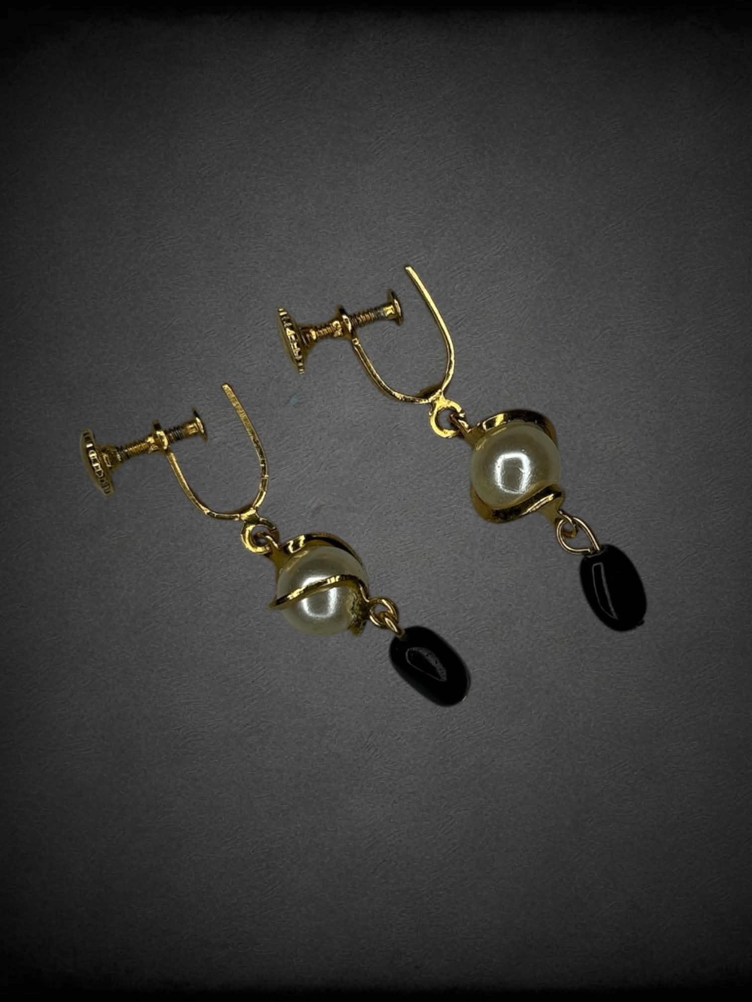Vintage clip-on earrings with beads