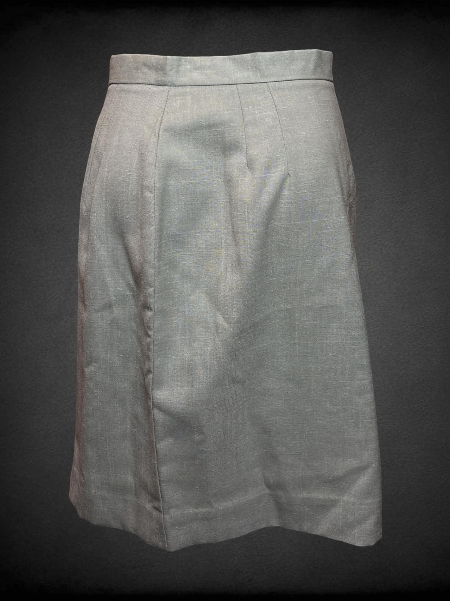 S Int. Ladies Garment Workers Union vintage sage green skirt with side zipper & button