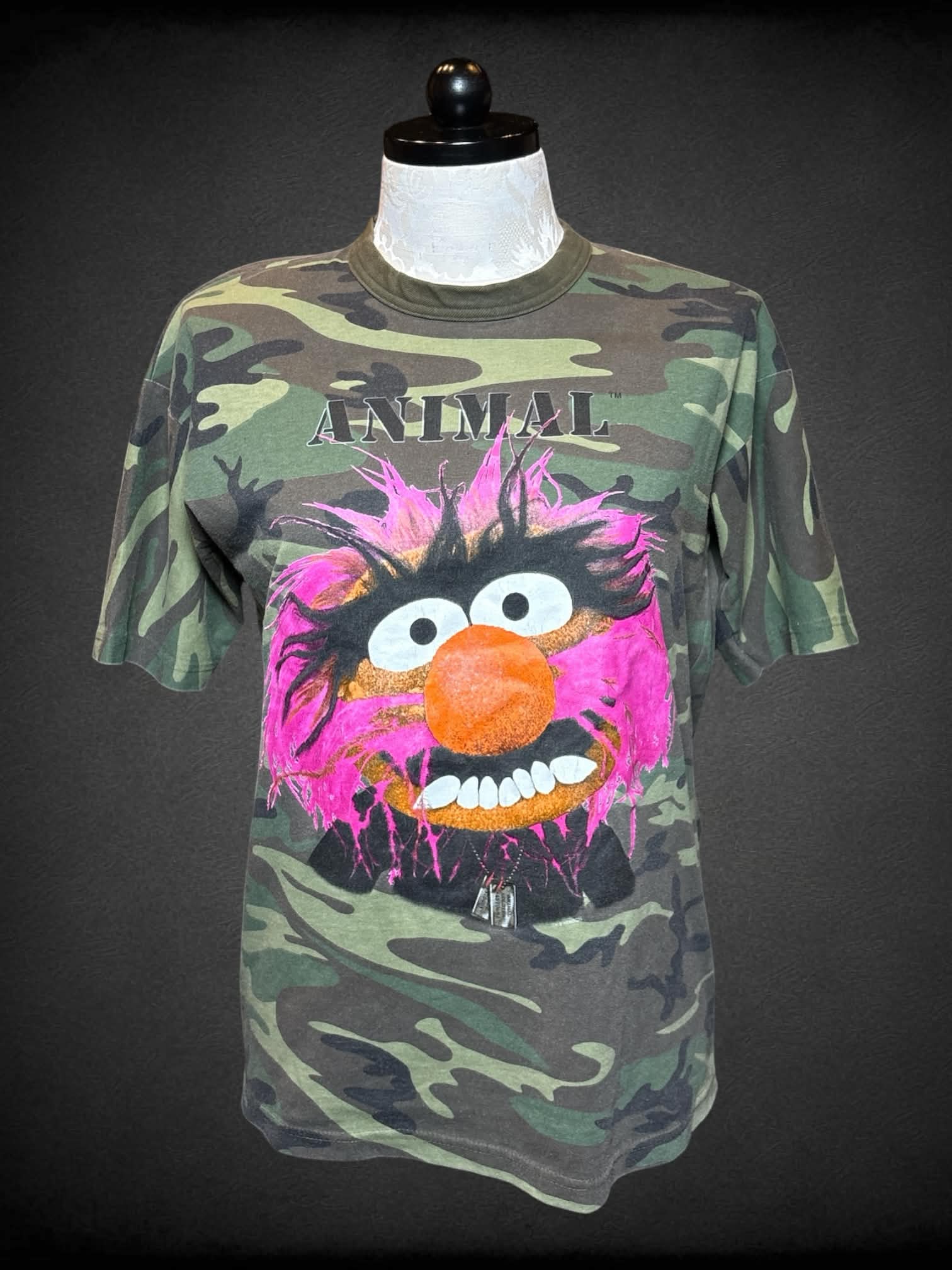 XL Park Antony camo t shirt with “Muppets-Animal” graphic on front