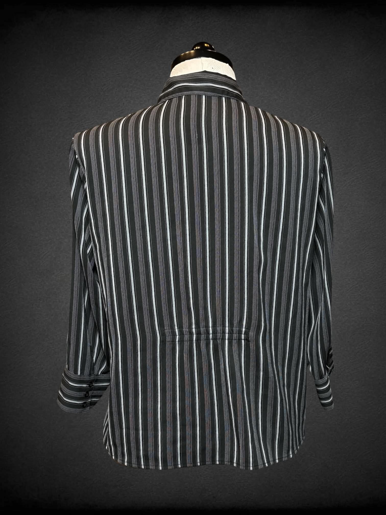 XL Croft & Barrow black button-up with grey striped pattern