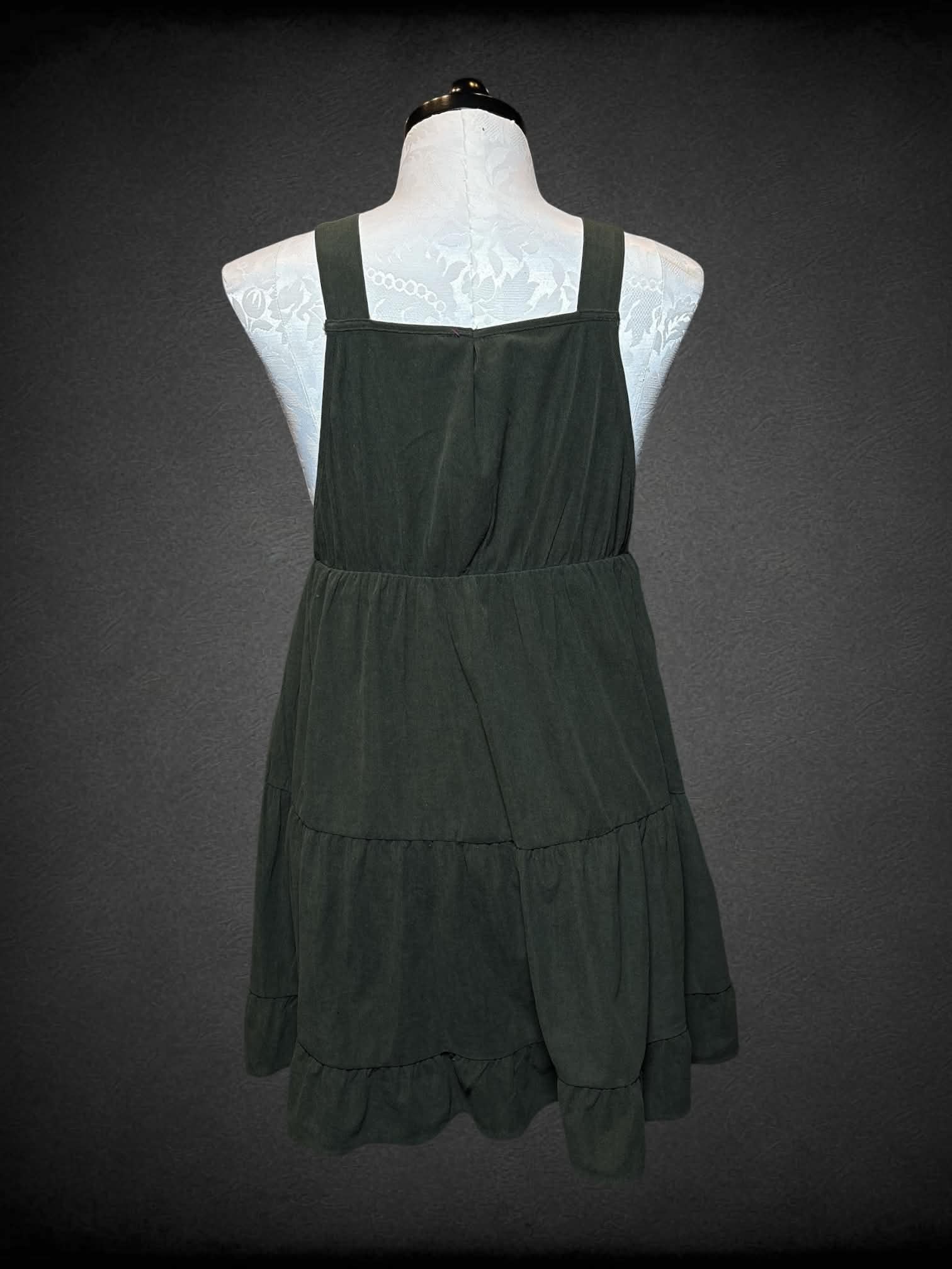 XL Bloom Chic green corduroy overall dress with pockets, and lace trimmed pocket on front