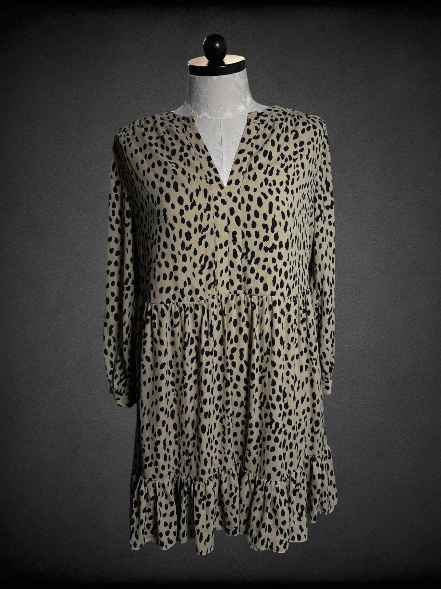 0X Vince Camuto brown long-sleeve dress with black cheetah print