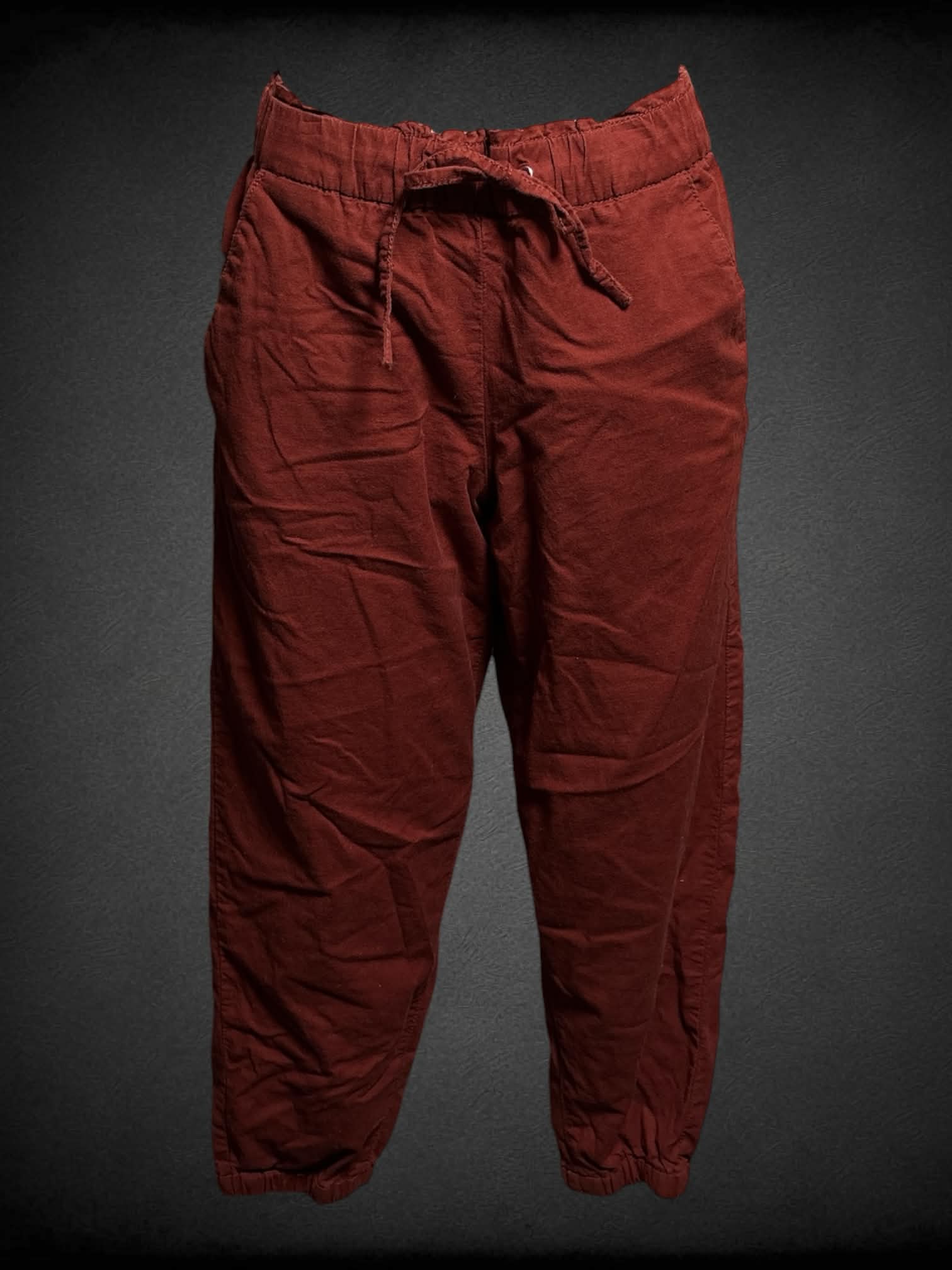 L Levi’s reddish brown pants with adjustable stretch waist