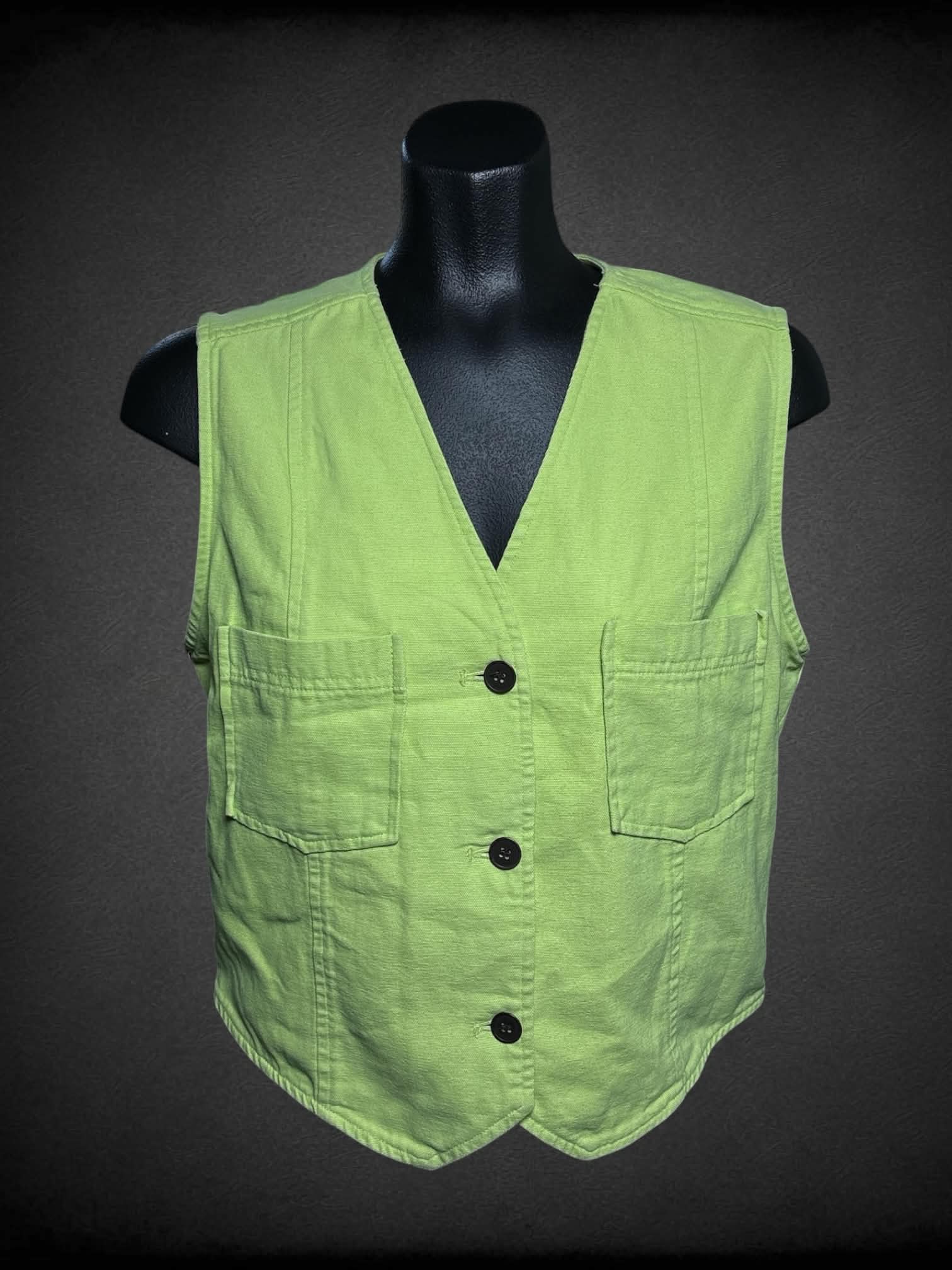 M Petite Sophisticate vintage lime green button-up vest with buttons on front