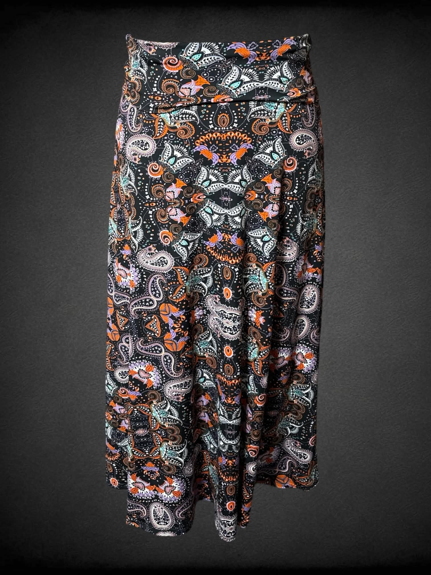 XL LulaRoe black skirt with colorful paisley pattern, and stretch waist