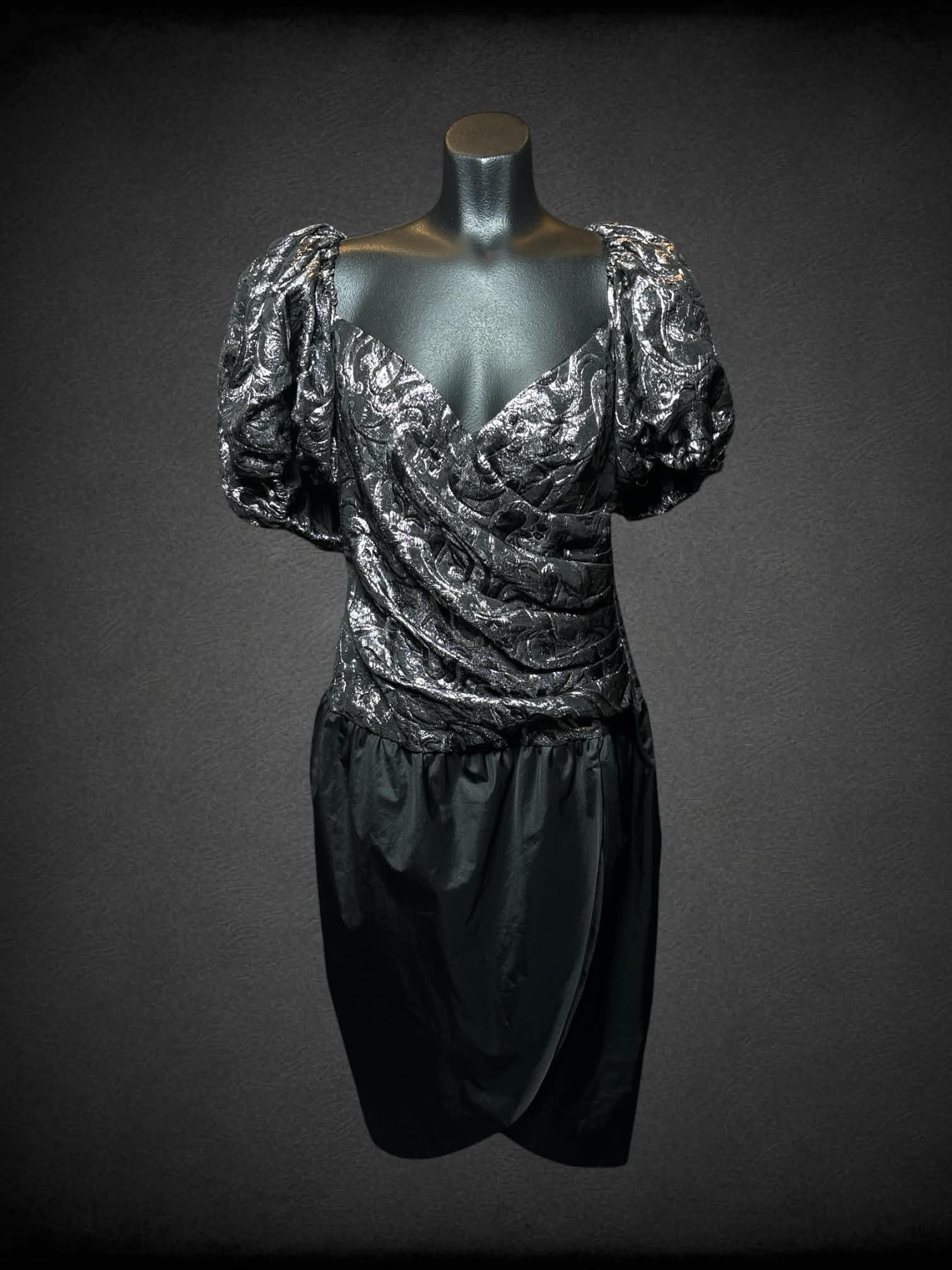 M Benée vintage black dress with shiny silver paisley pattern and puff sleeves
