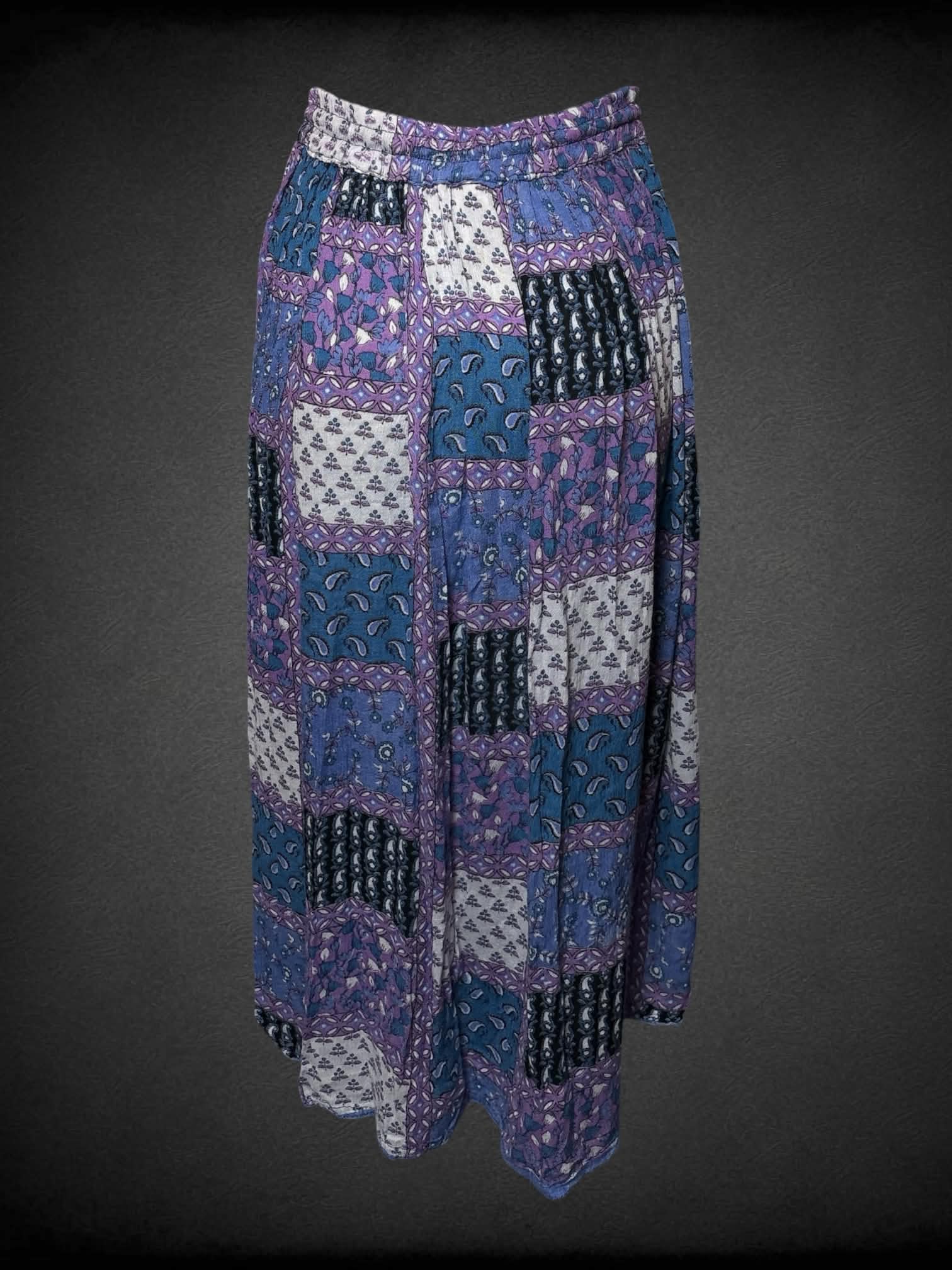 L Cute Options vintage purple & blue skirt with quilt-like paisley pattern and stretch waist