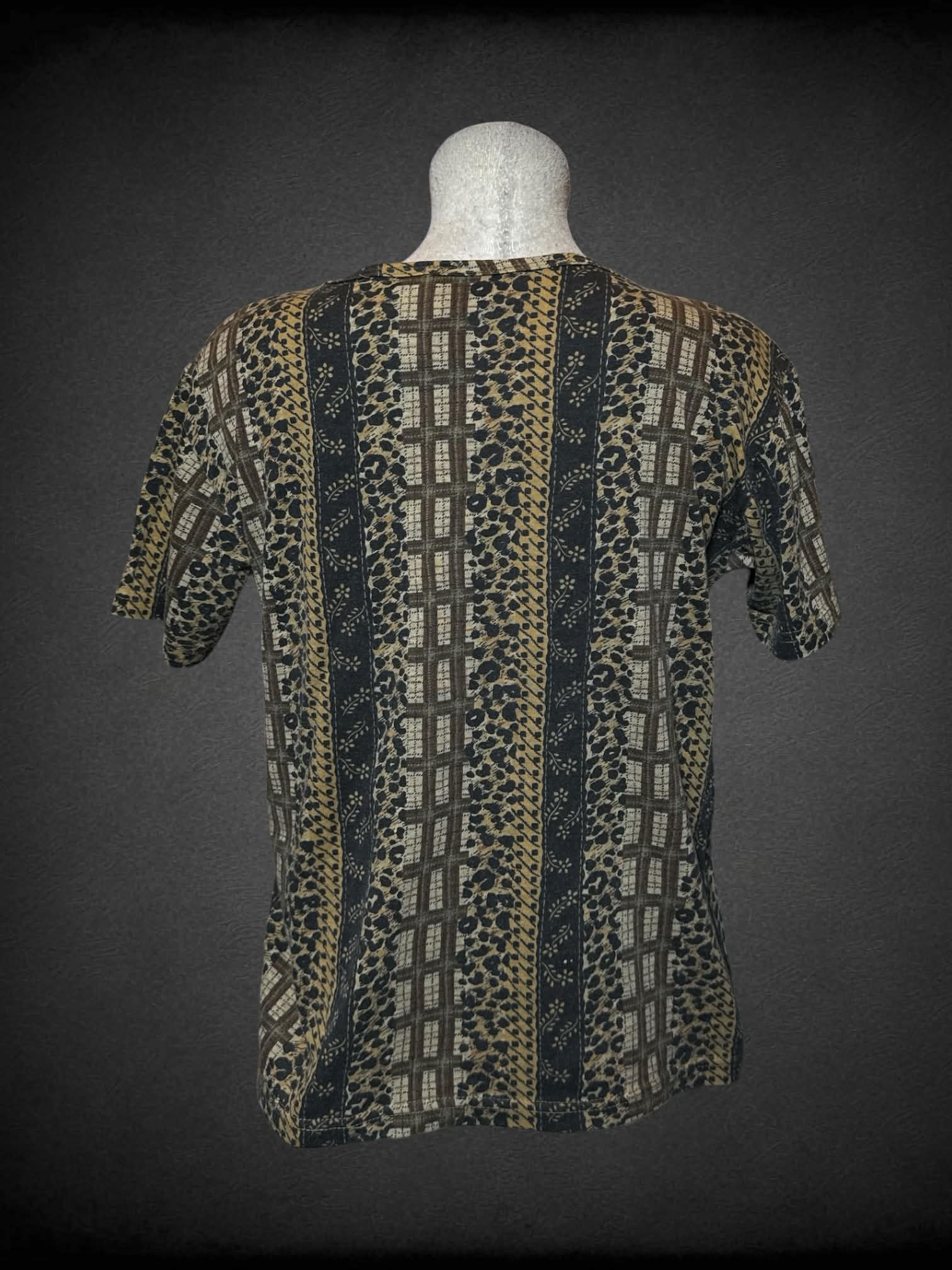 L Erika Collection vintage brown t shirt with multi-pattern design