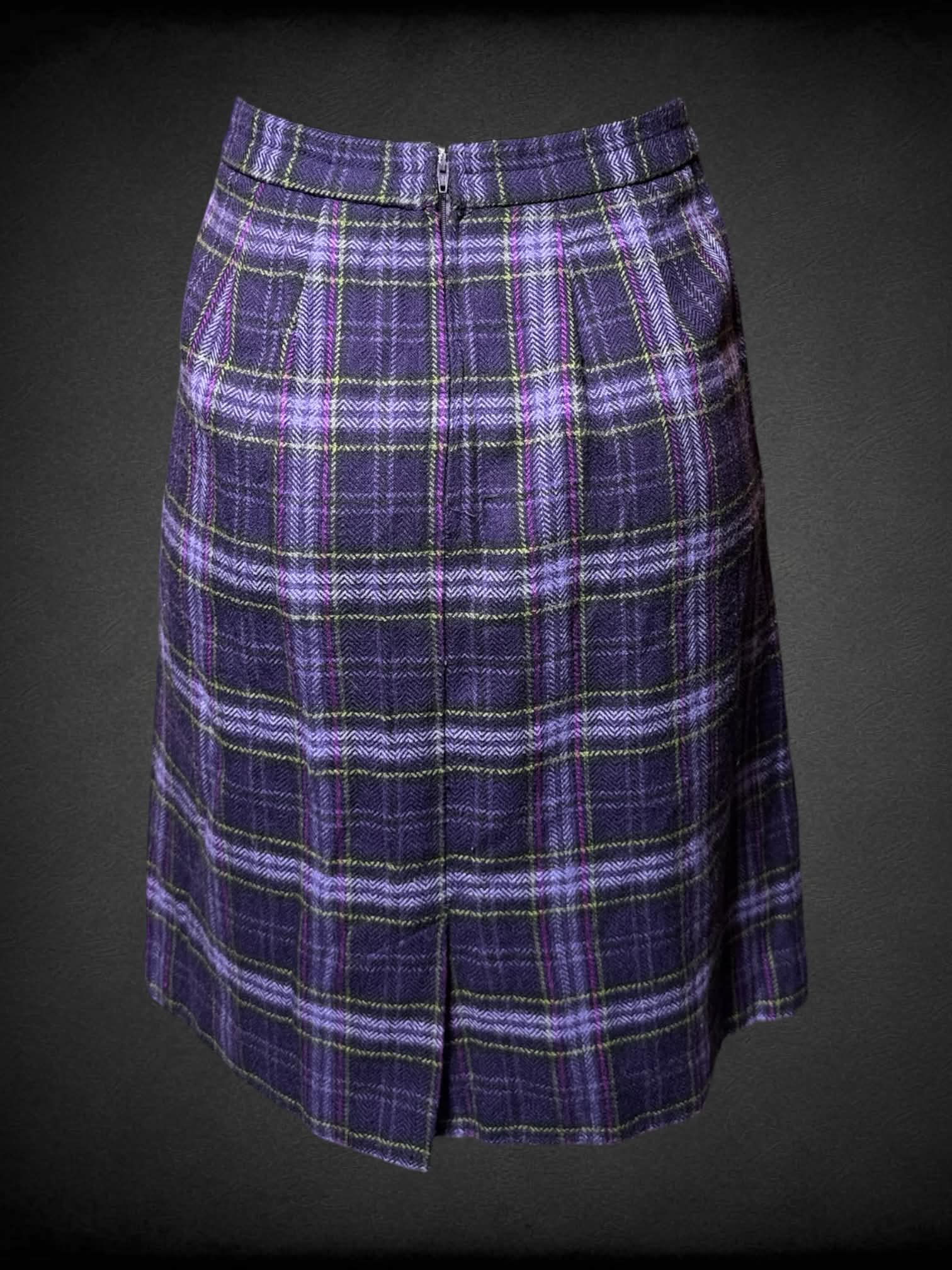 L Virgo vintage purple plaid skirt with zipper on back