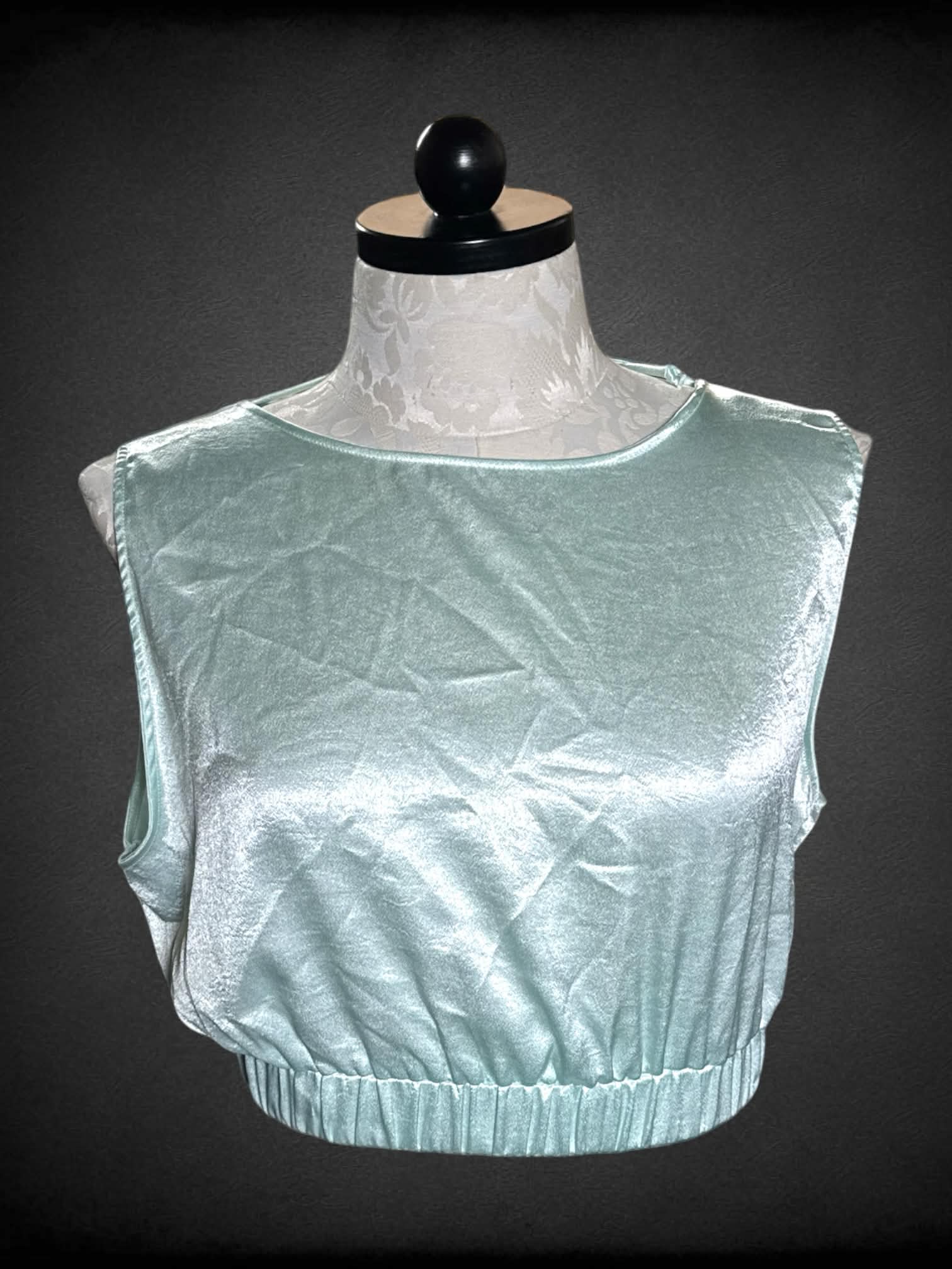 XL Double Zero mint green shimmery crop top with open back