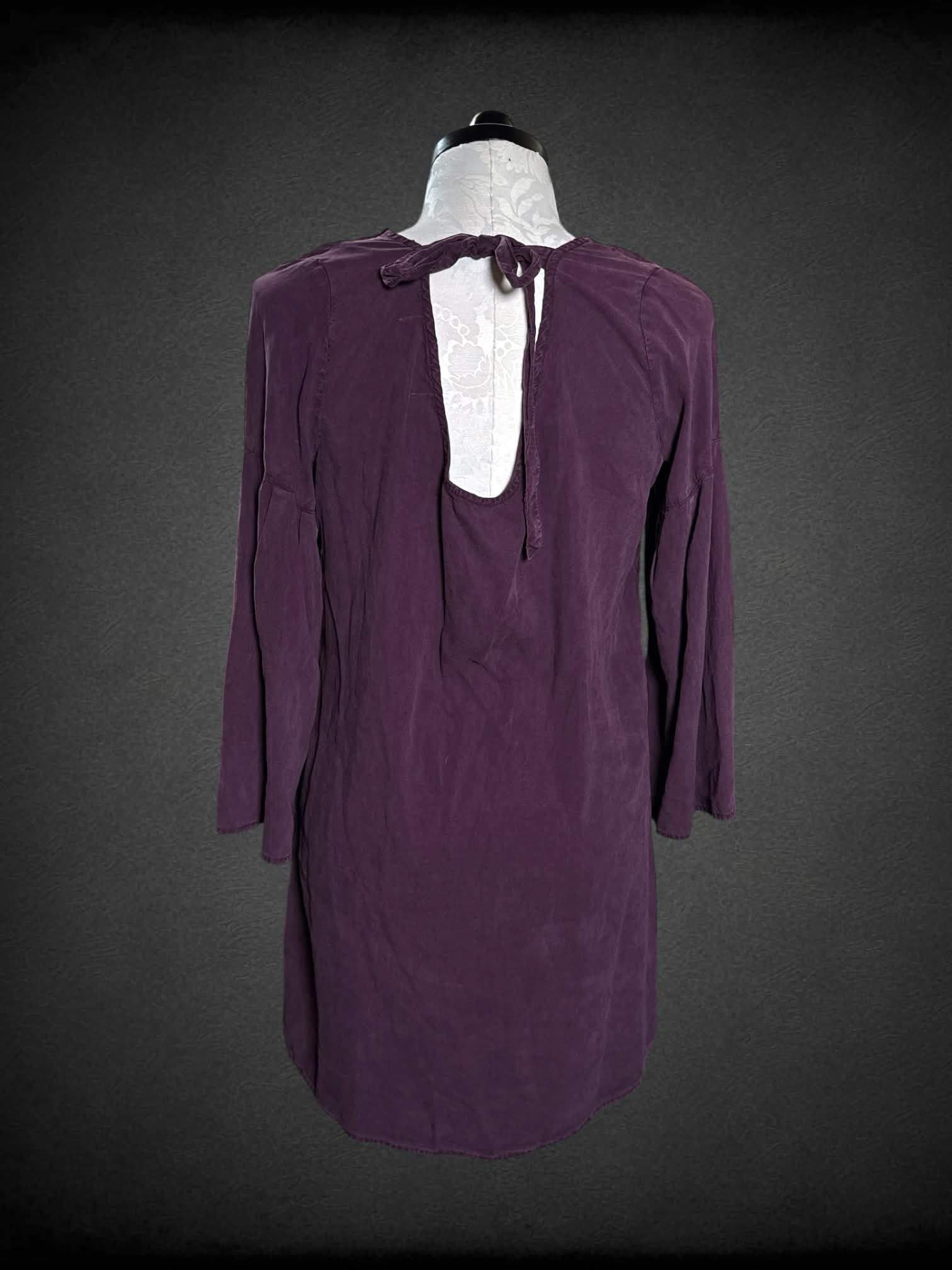 XL Cloth & Stone plum long-sleeve dress with cut-out back