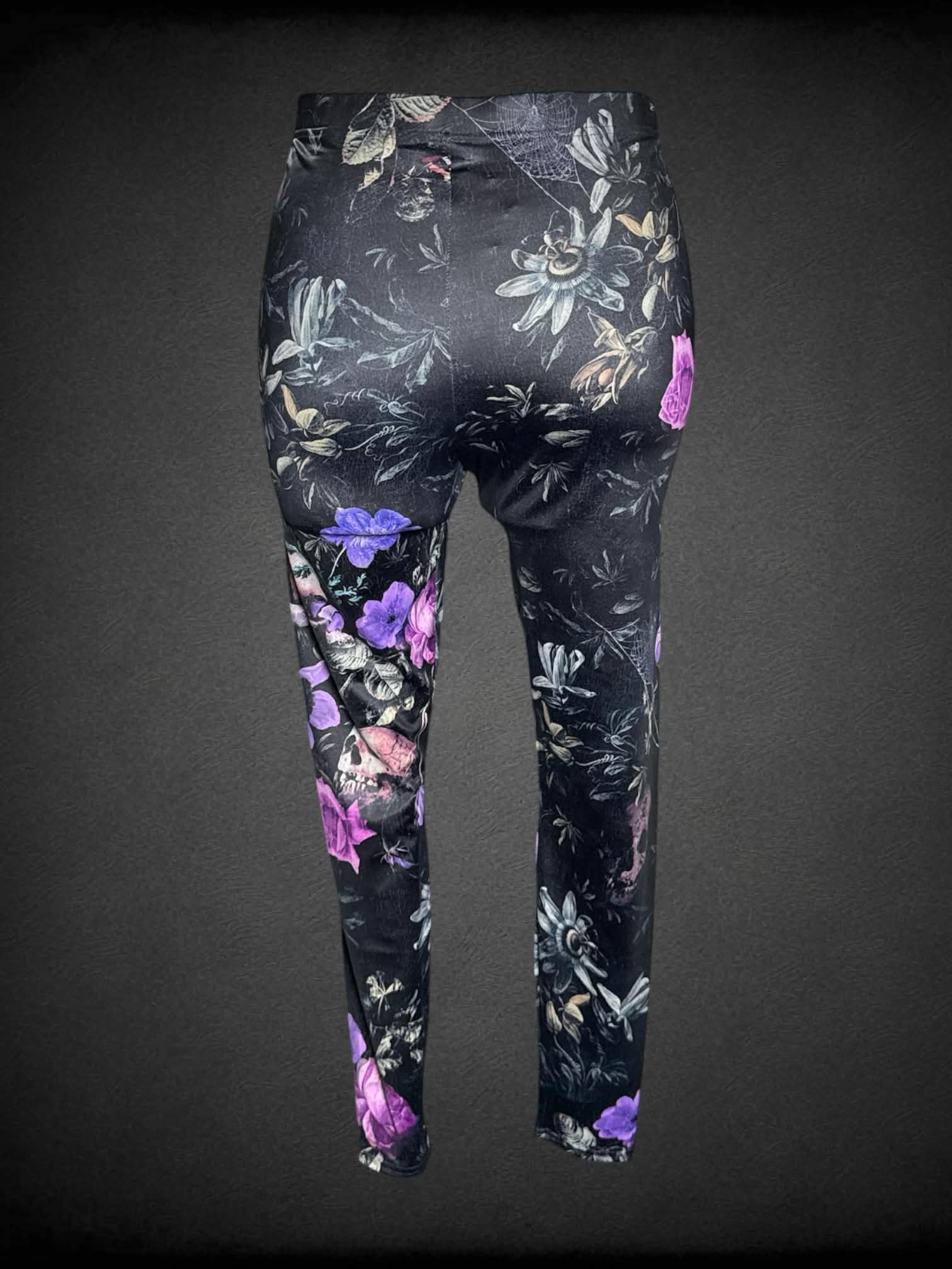 XL BlackMilk NWT black leggings with rose & skull pattern