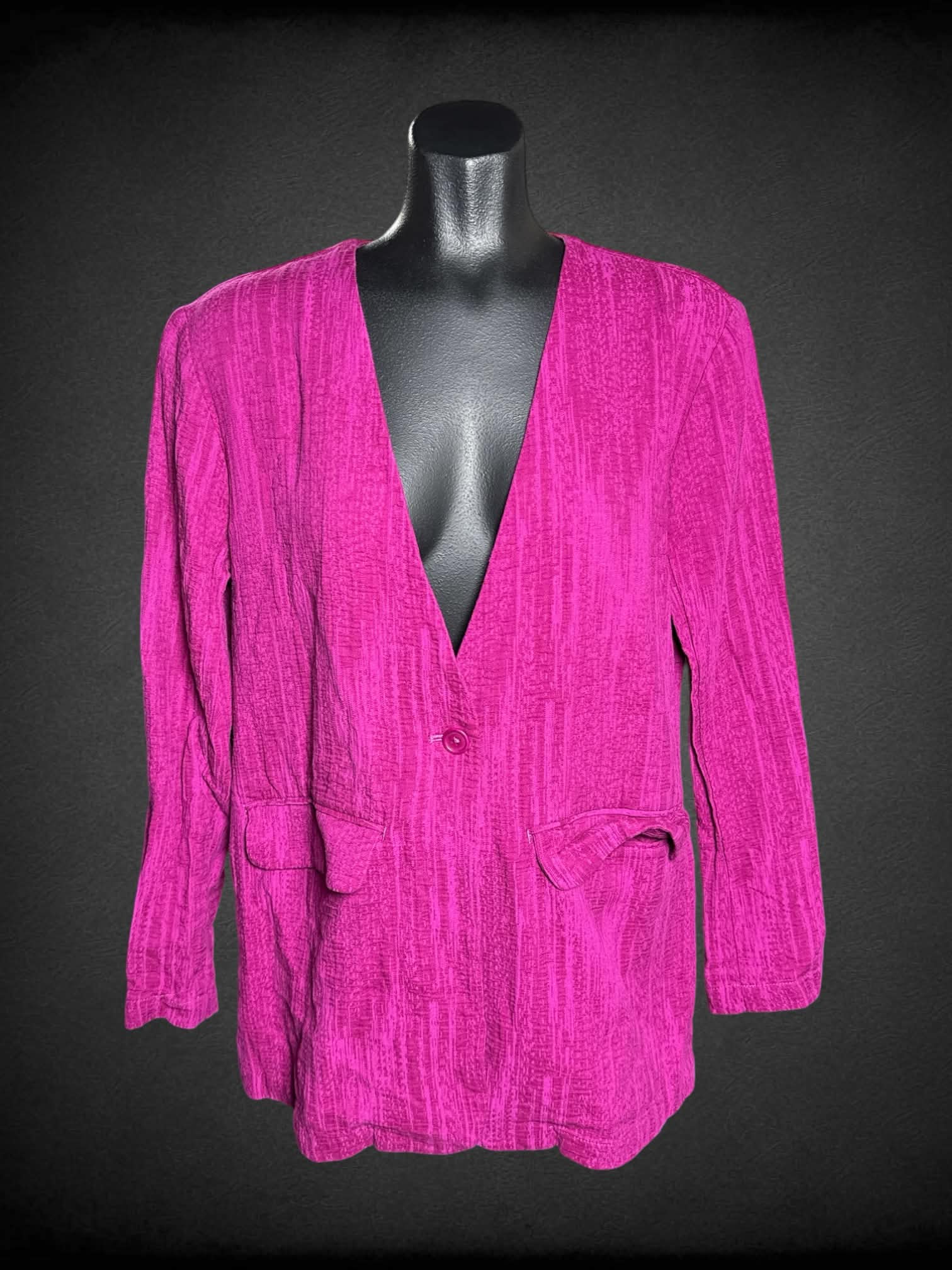 L magenta blazer with pockets