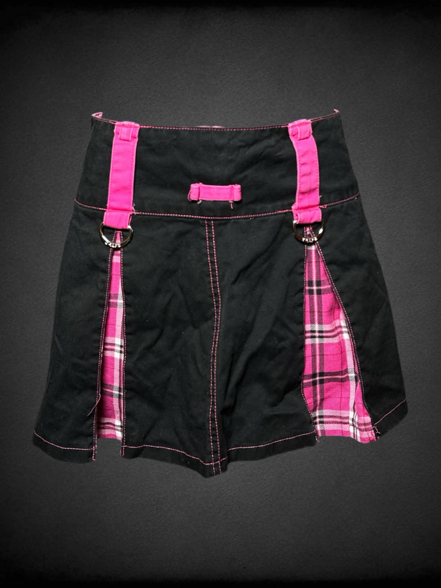 S Tripp NYC black pleated skirt with pink plaid design