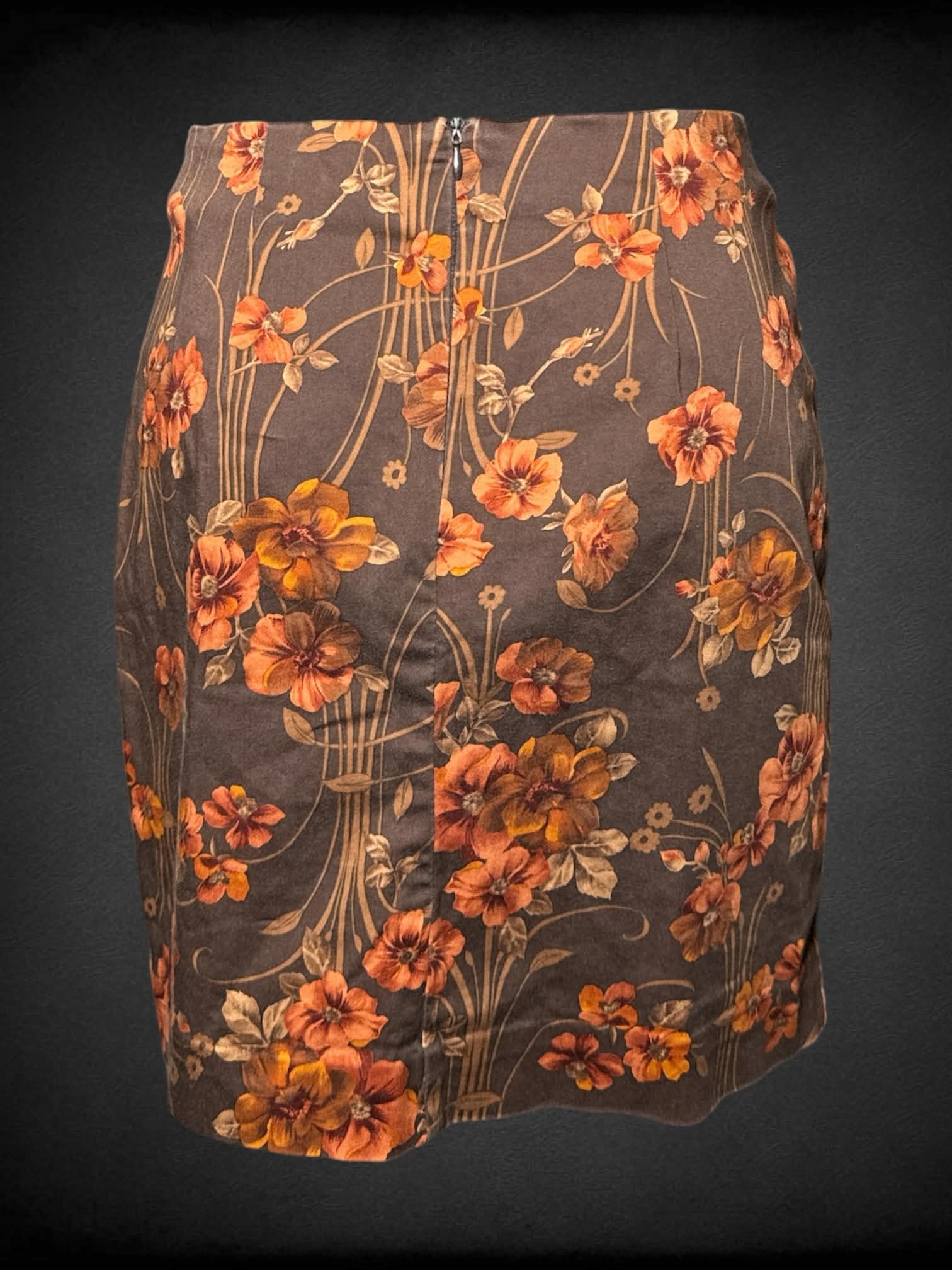 S Annie Alexander vintage brown pencil skirt with orange floral pattern, and zipper on back