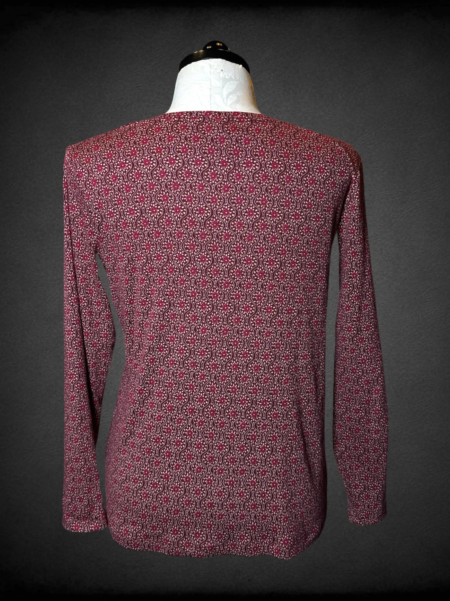 0X Croft & Barrow burgundy long-sleeve v neck shirt with floral tile pattern