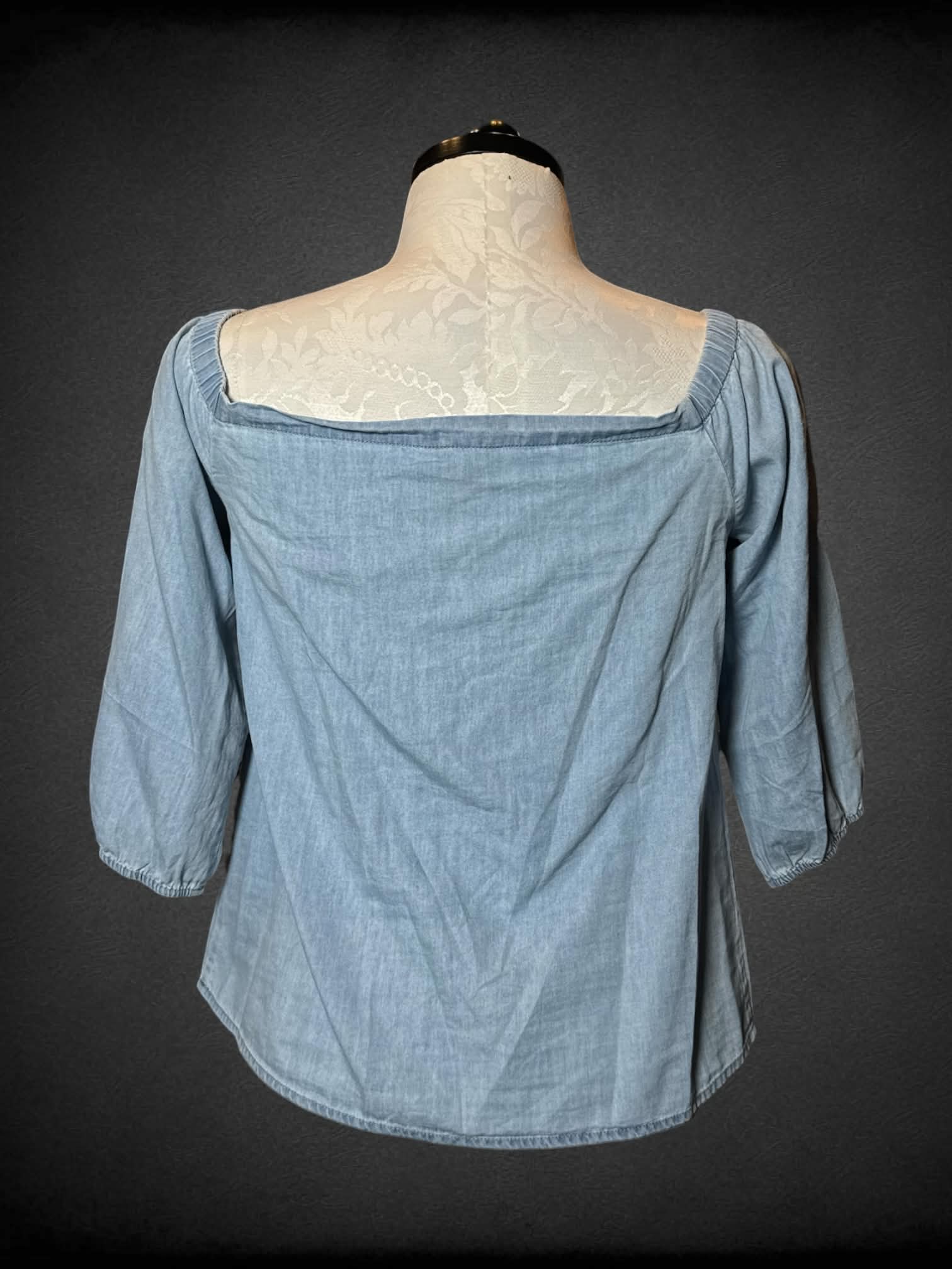 0X 1250°C blue three-quarter sleeve blouse with braided tie on front