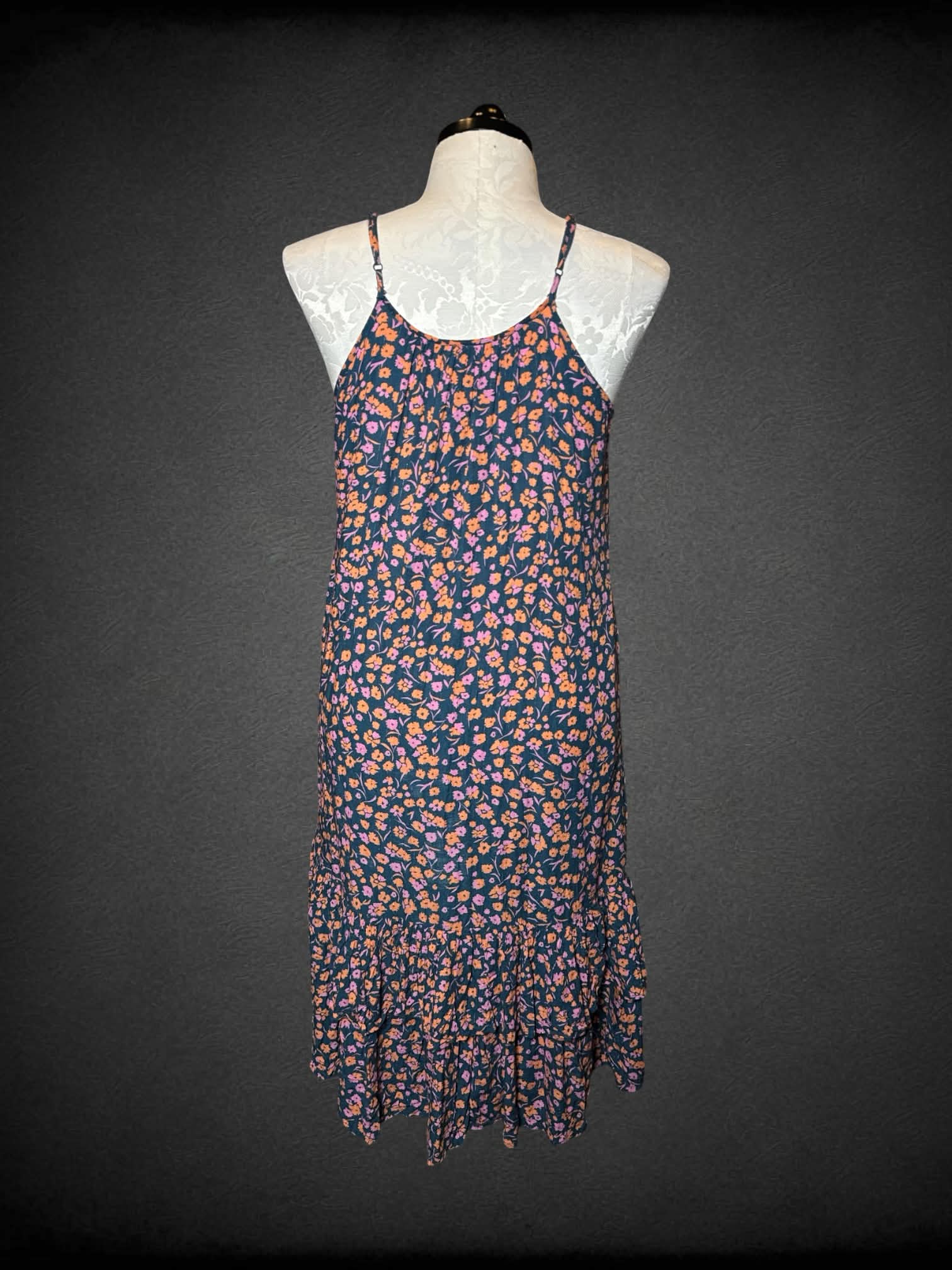 XL Universal Thread navy blue high-low dress with pink floral pattern, and pockets