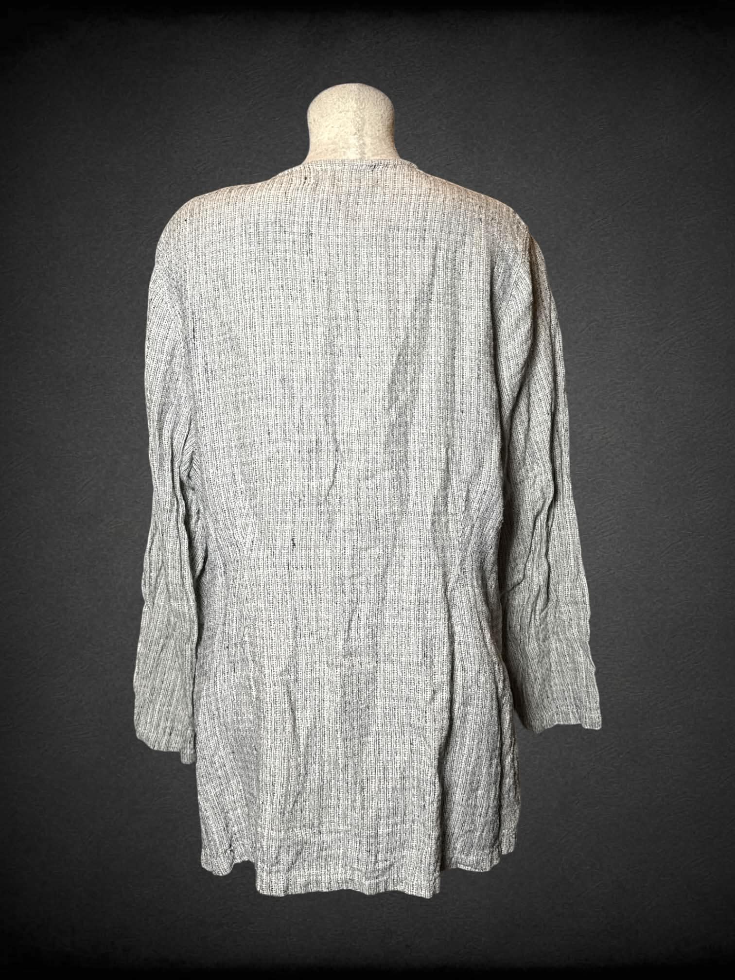 L Willow grey woven grey button-up top