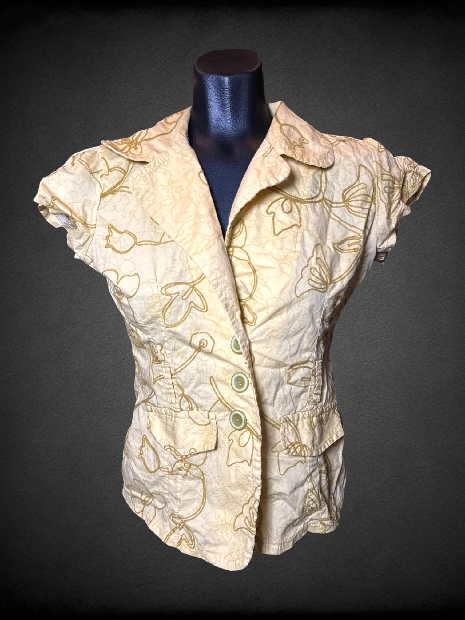 M Irreversible vintage yellow button-up top with embroidered floral pattern, and faux pockets on front