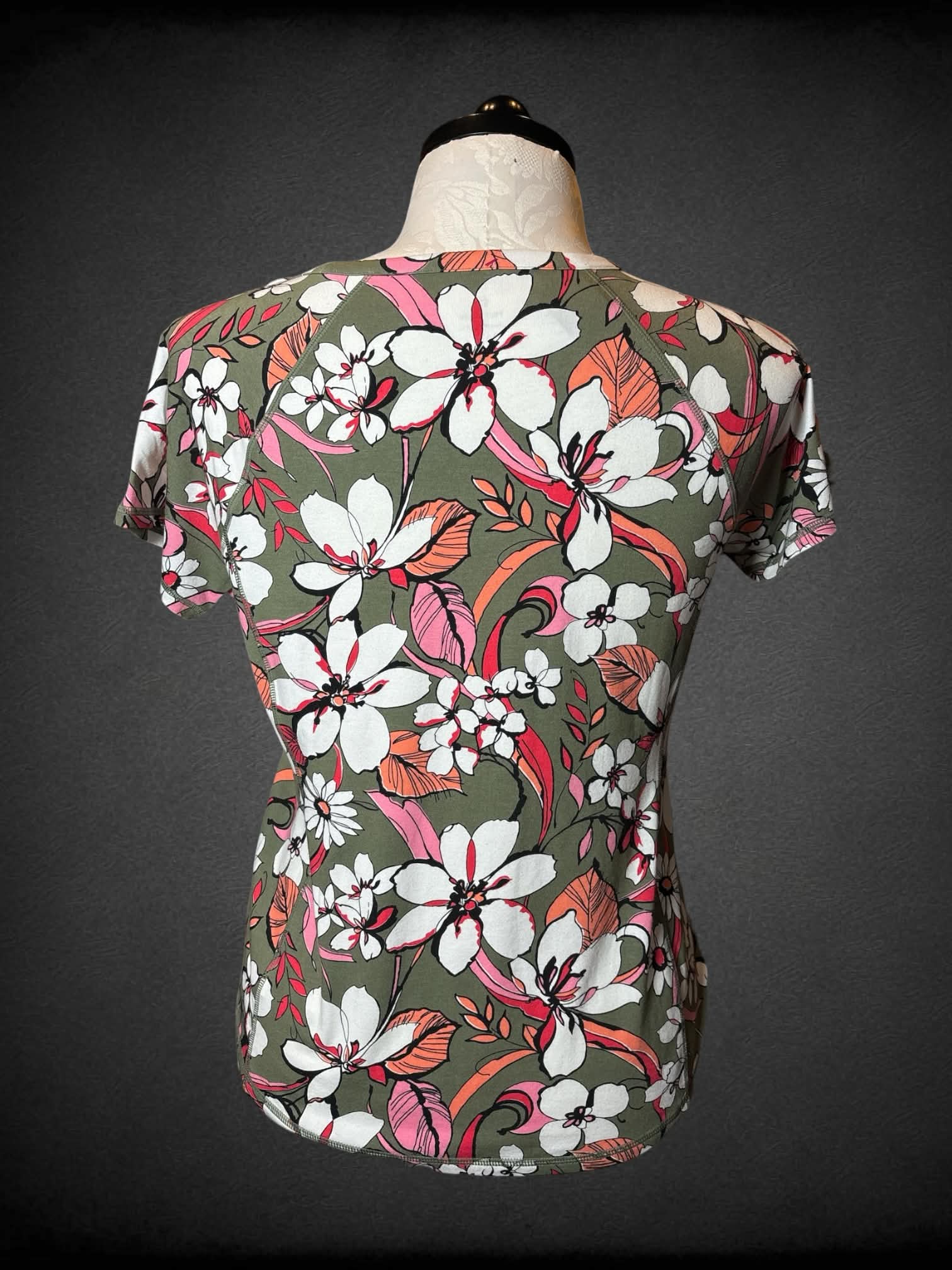 XL Talbots NWT soft olive green t shirt with white, pink & orange floral pattern