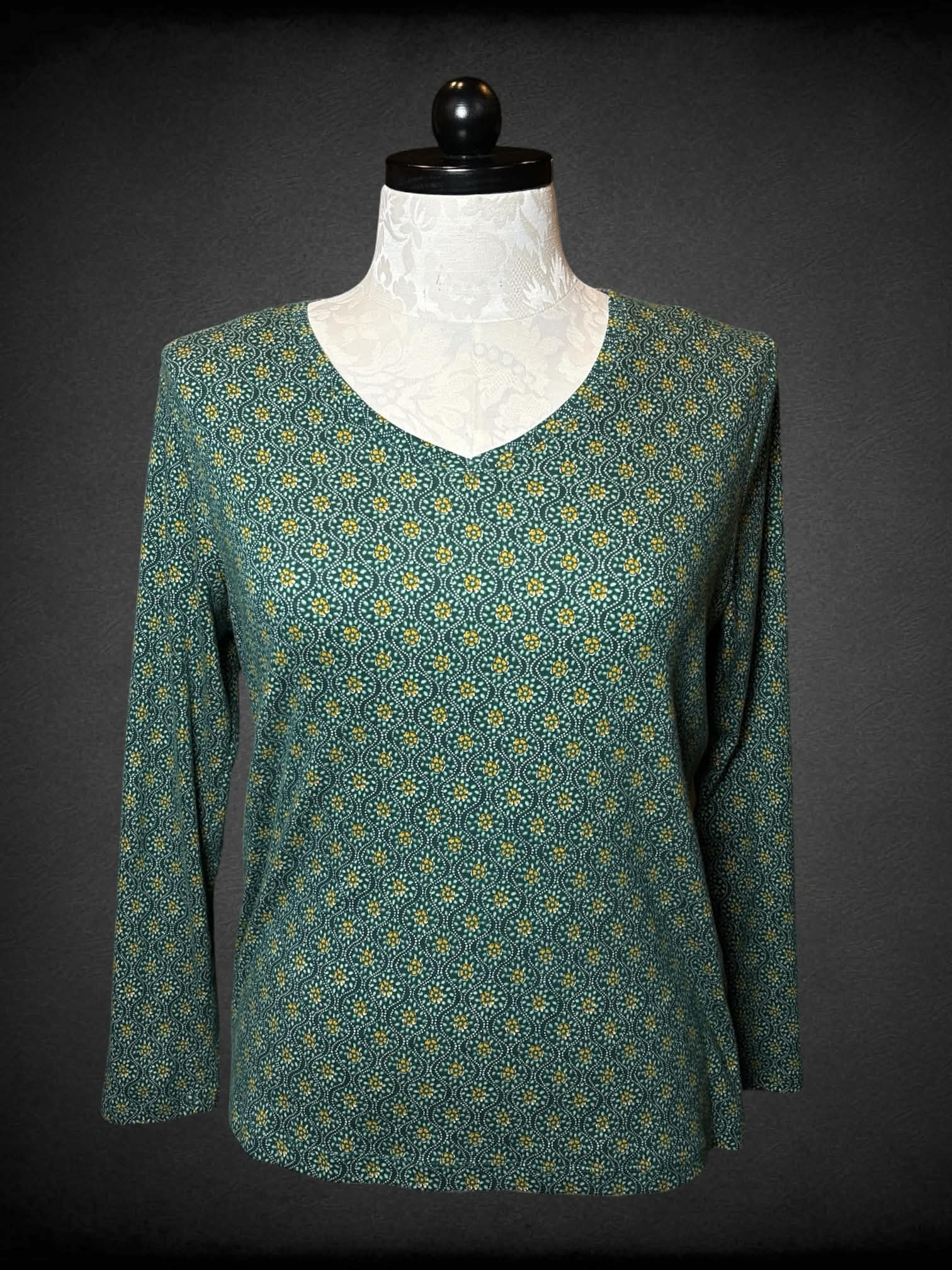 0X Croft & Borrow green long-sleeve shirt with yellow flower pattern
