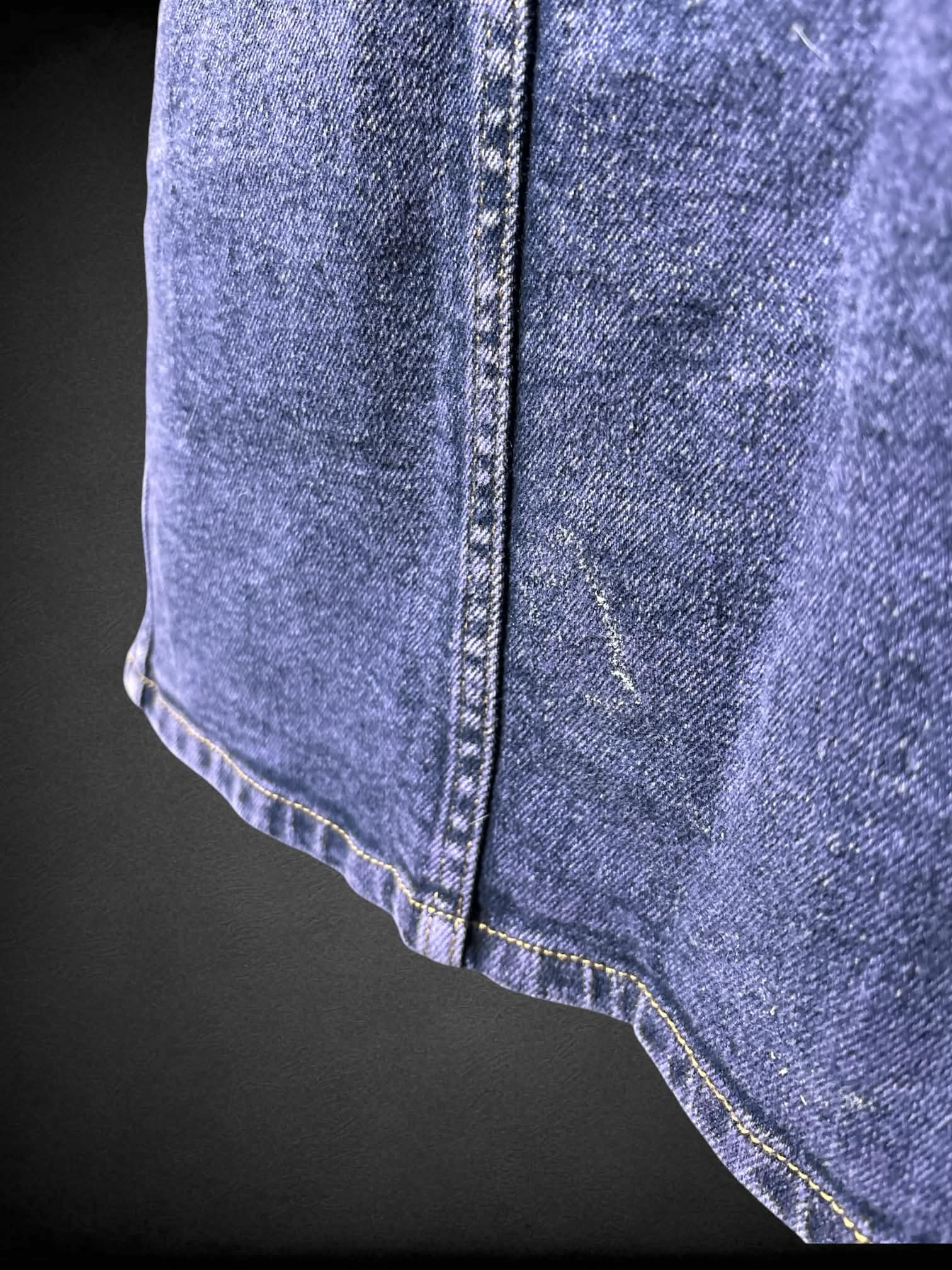 0X Hot Topic purple denim skirt with buttons on front