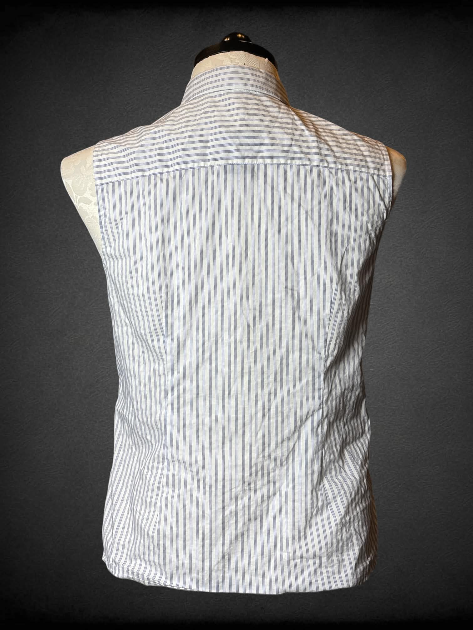 0X Ann Taylor white and blue striped button-up shirt