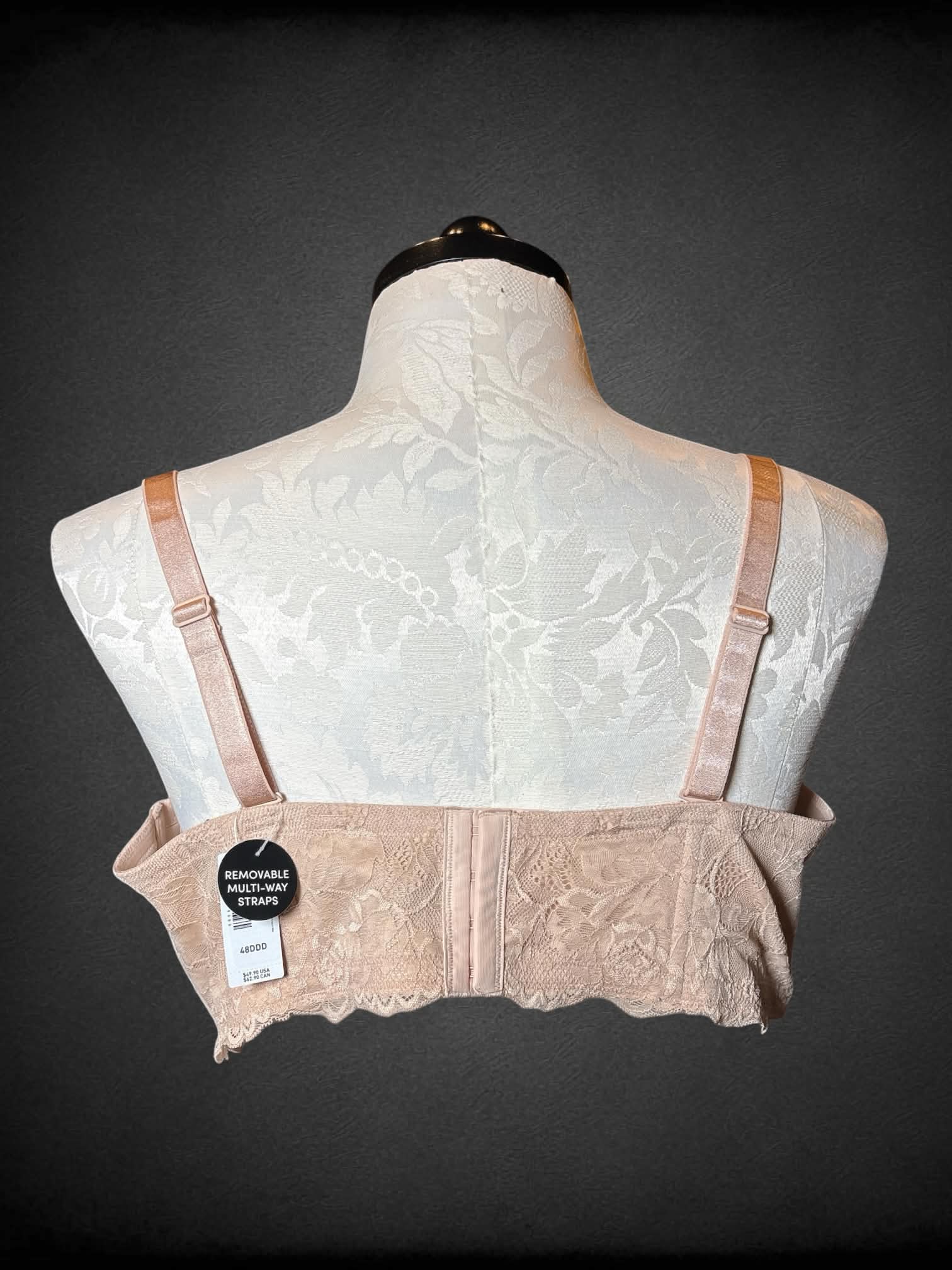 X Torrid NWT nude bombshell padded bra with removable straps, and lace detailing