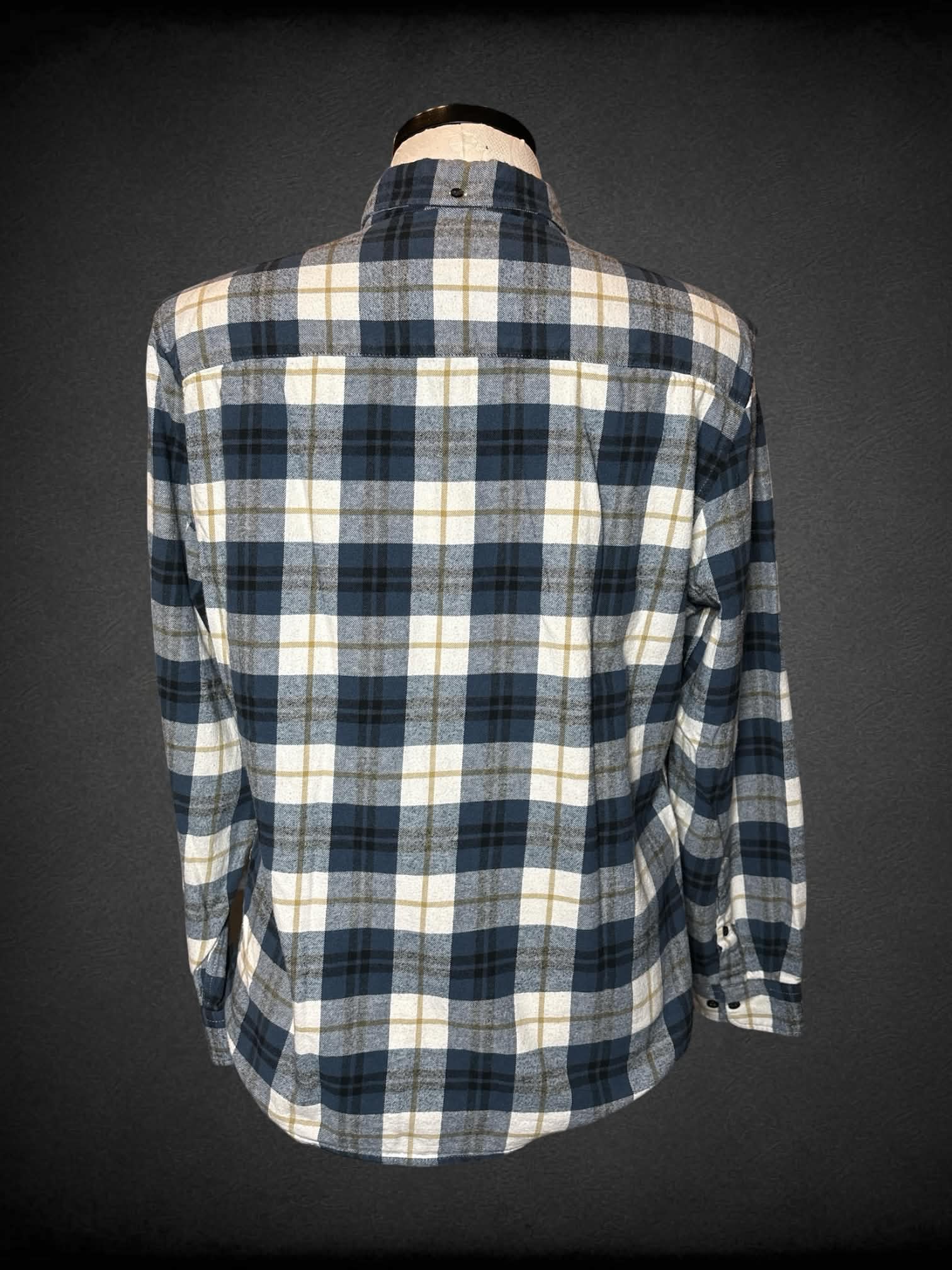 XL Primark white & blue plaid button-down shirt with pocket on front