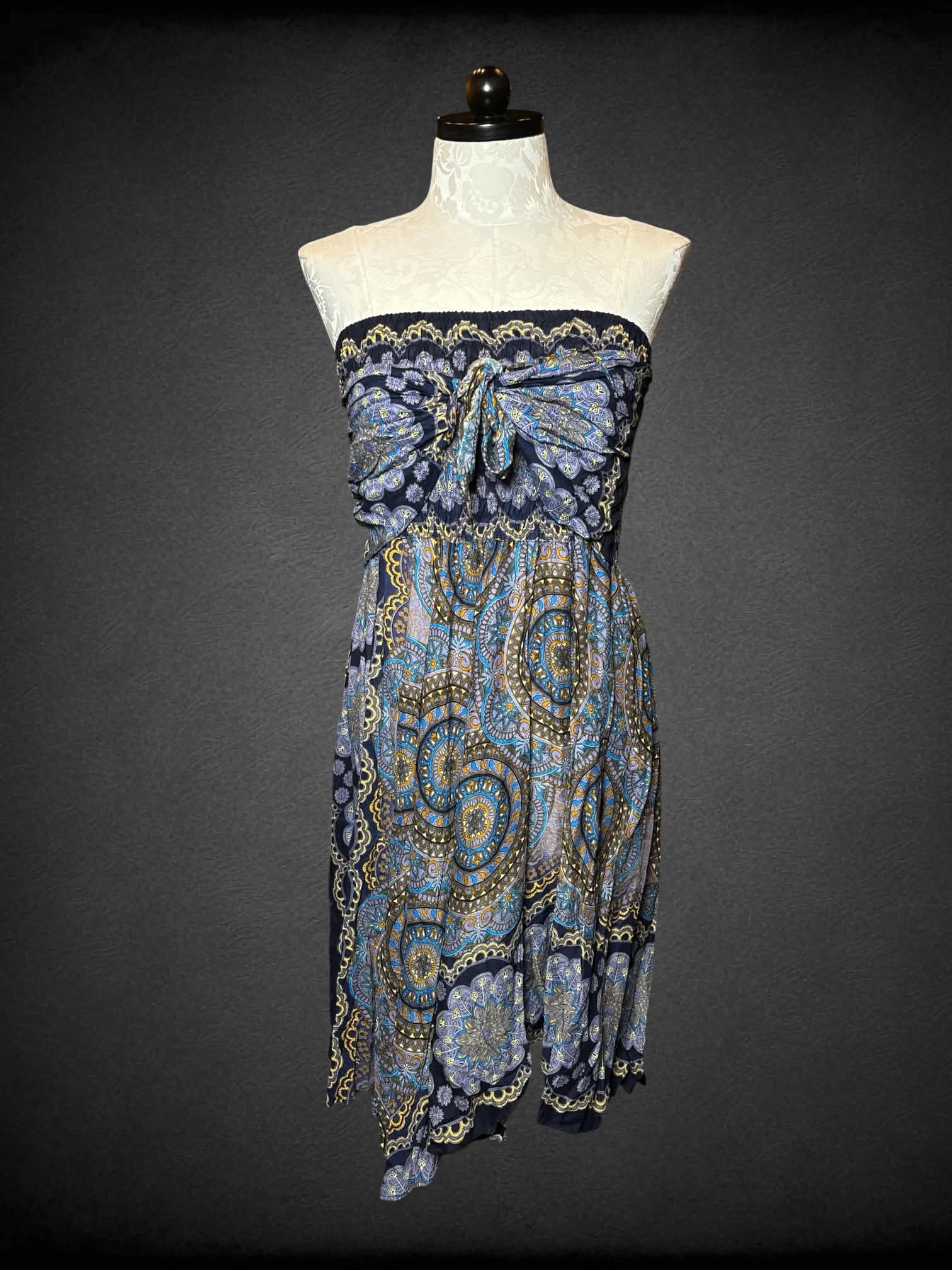 XL Joob Joob navy dress with colorful tapestry pattern, shirred and tie-up top