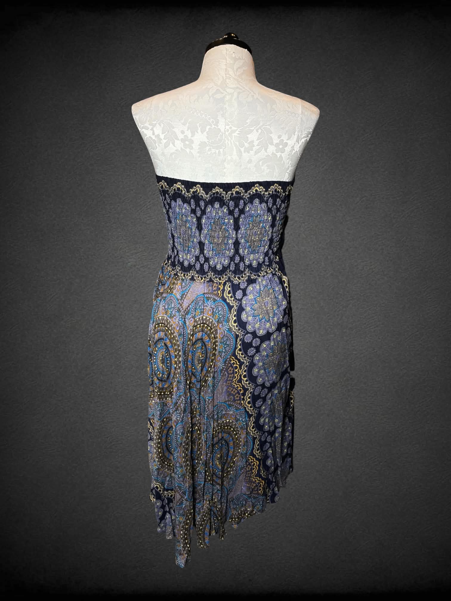 XL Joob Joob navy dress with colorful tapestry pattern, shirred and tie-up top