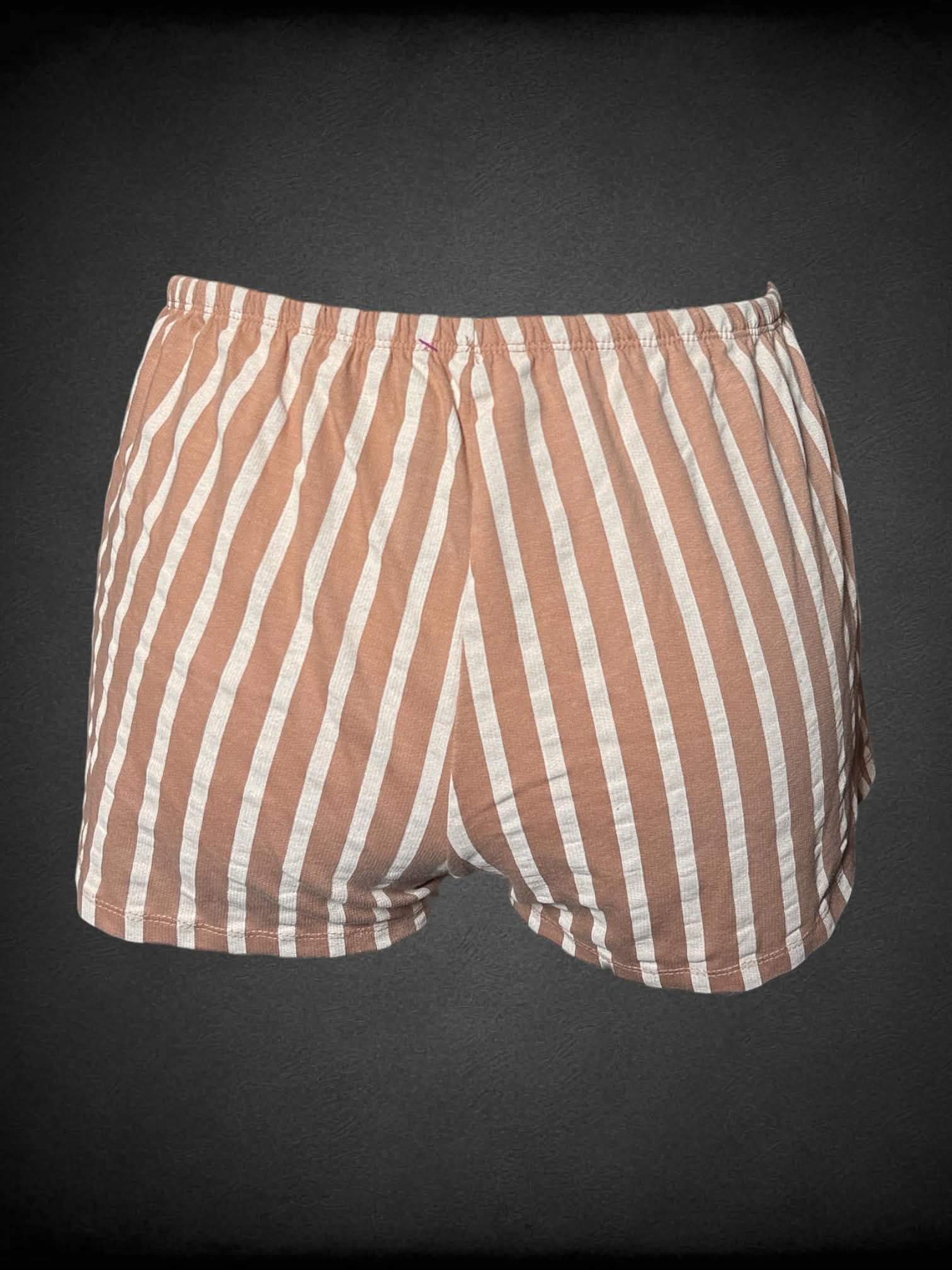 XL Weekend Soul peach shorts with white striped pattern, and stretch waist