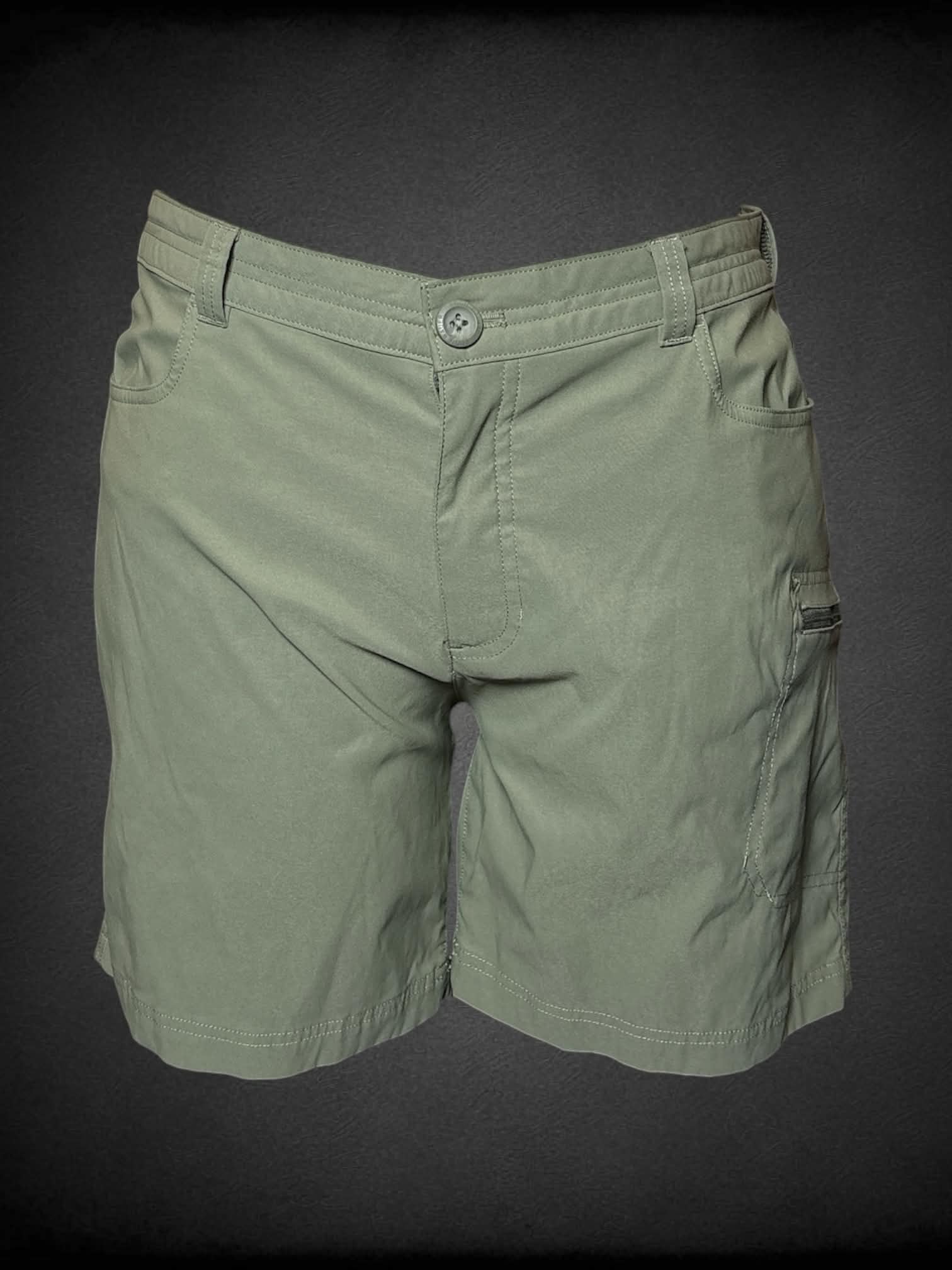 XL Eddie Bauer olive green shorts with zipper pocket on side