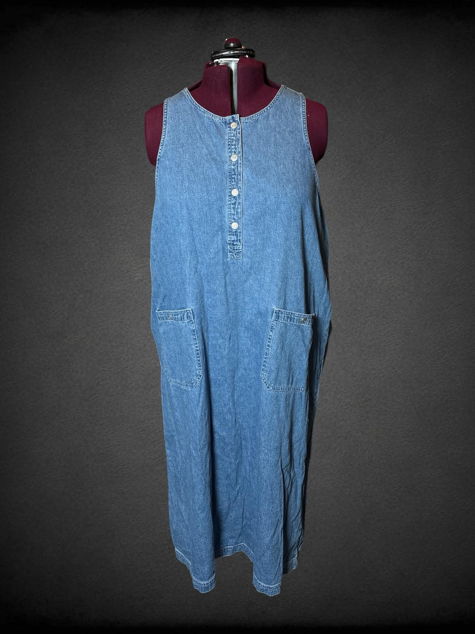 2X Venezia Jeans vintage denim  dress with pockets, and buttons on front