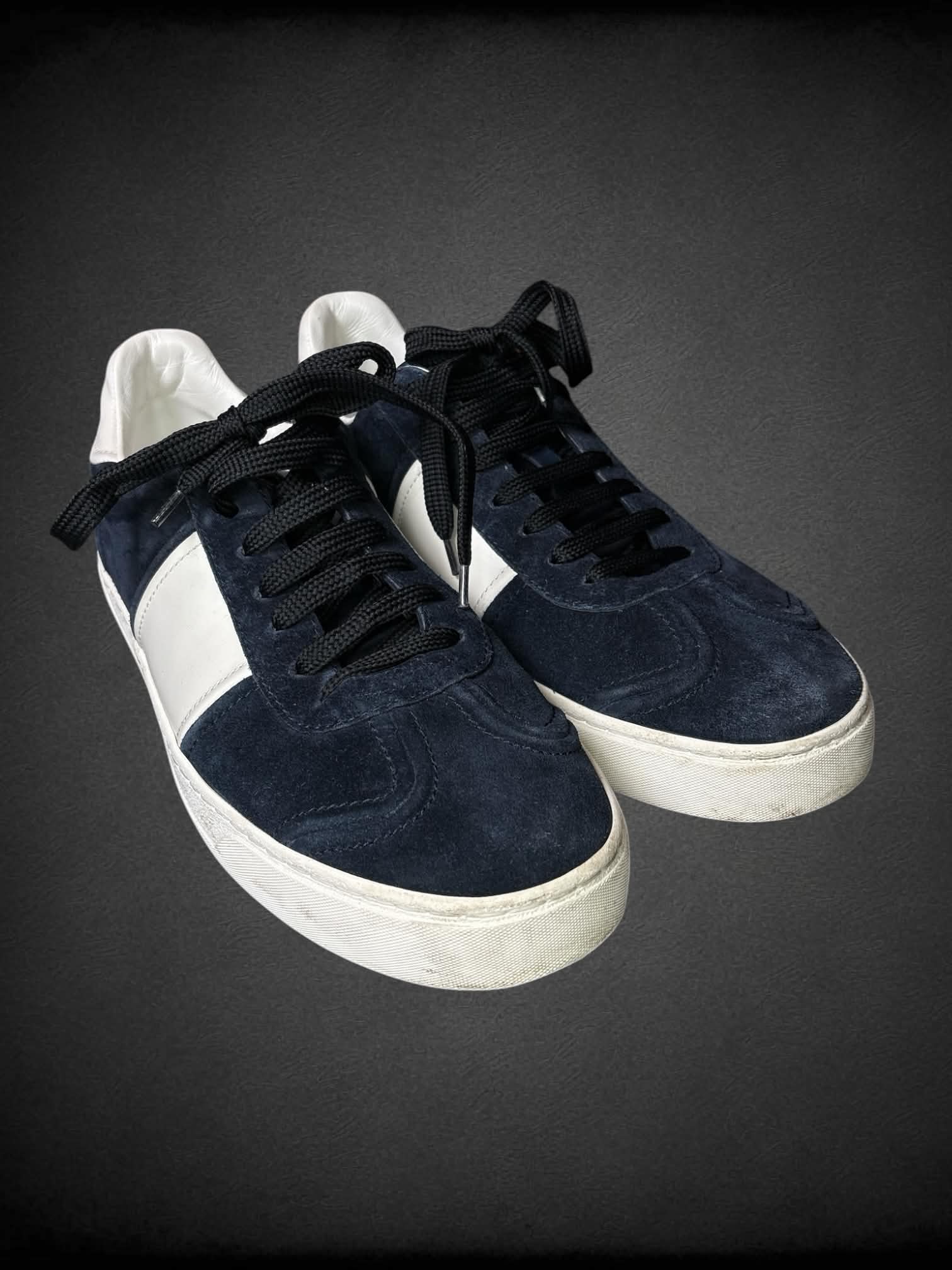 Size 41 Valentino Garavani blue suede sneakers with studded heel