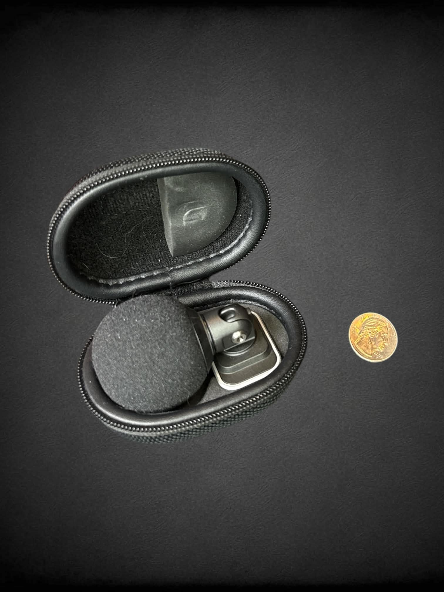 Shure digital stereo condenser microphone MV88 with case